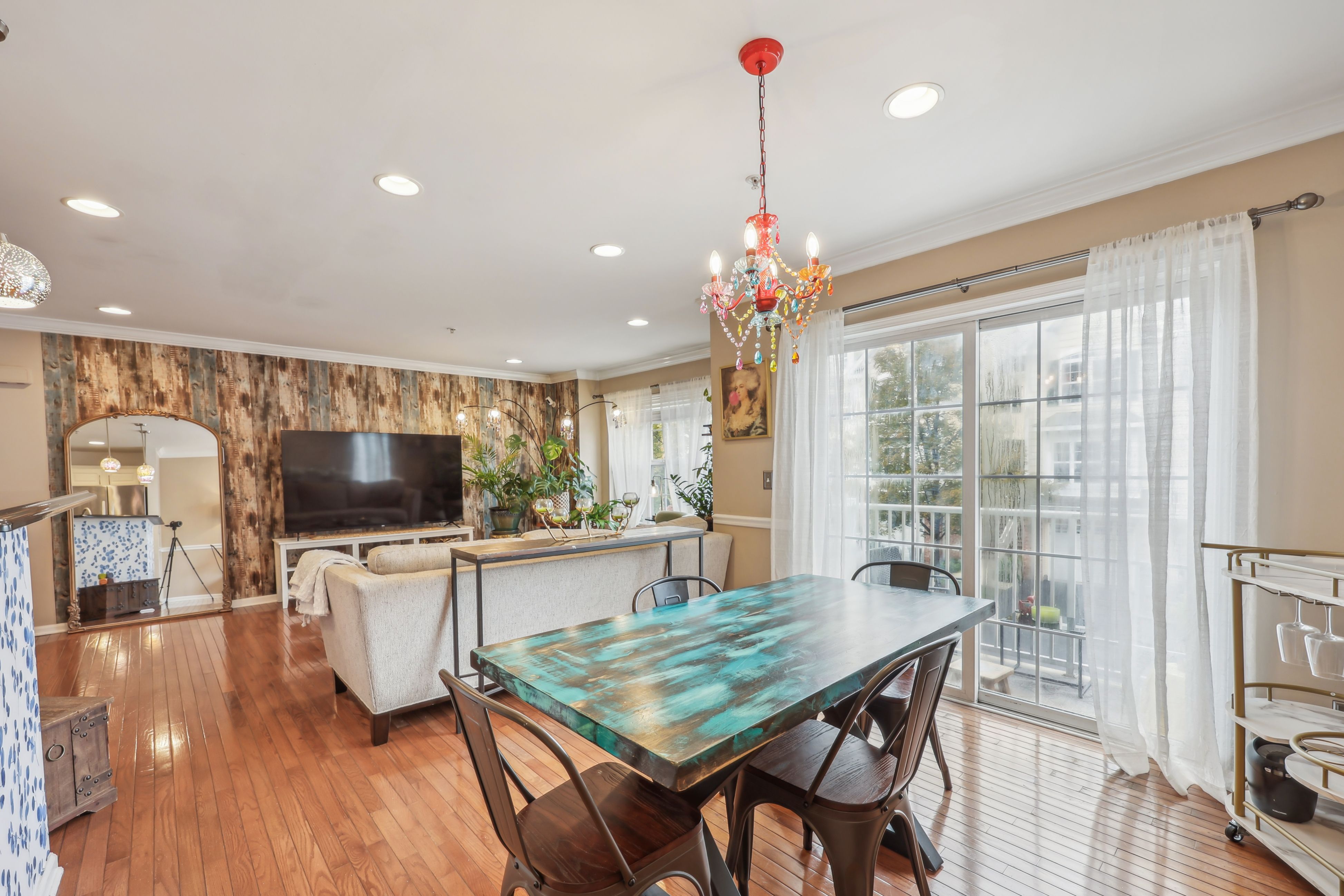 24 Maritime Way 