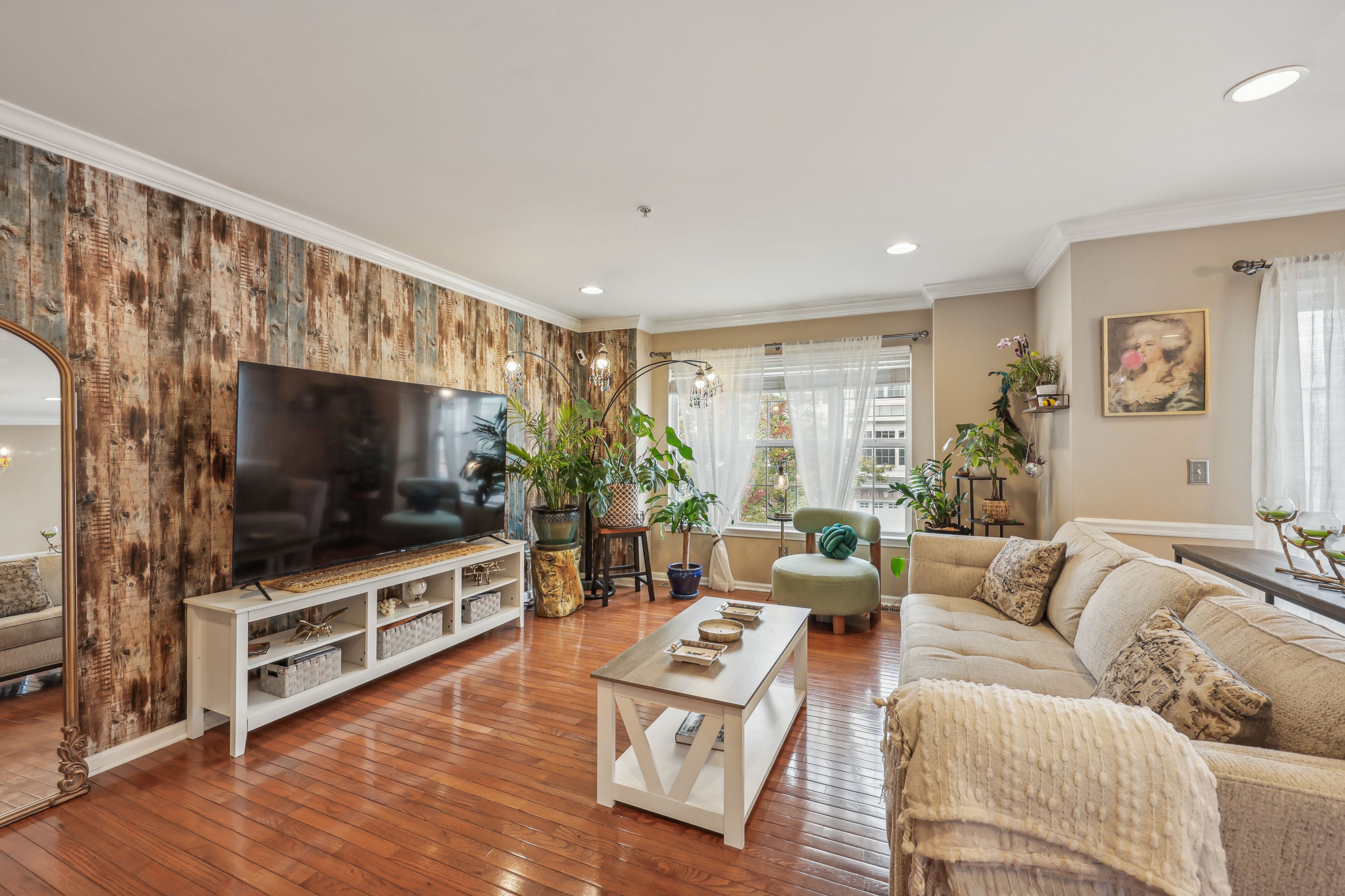 24 Maritime Way 