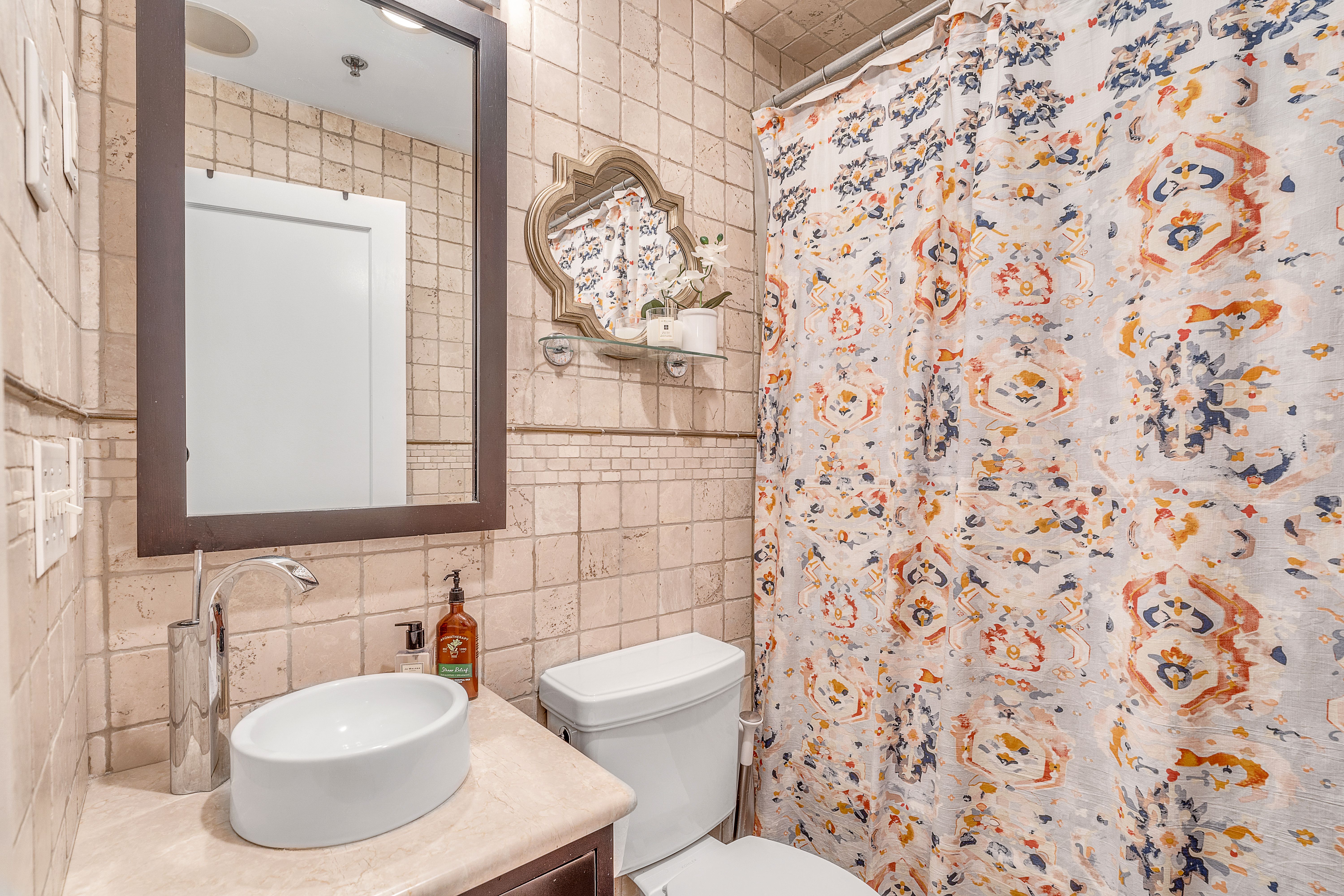 221 Willow Ave  #1L 