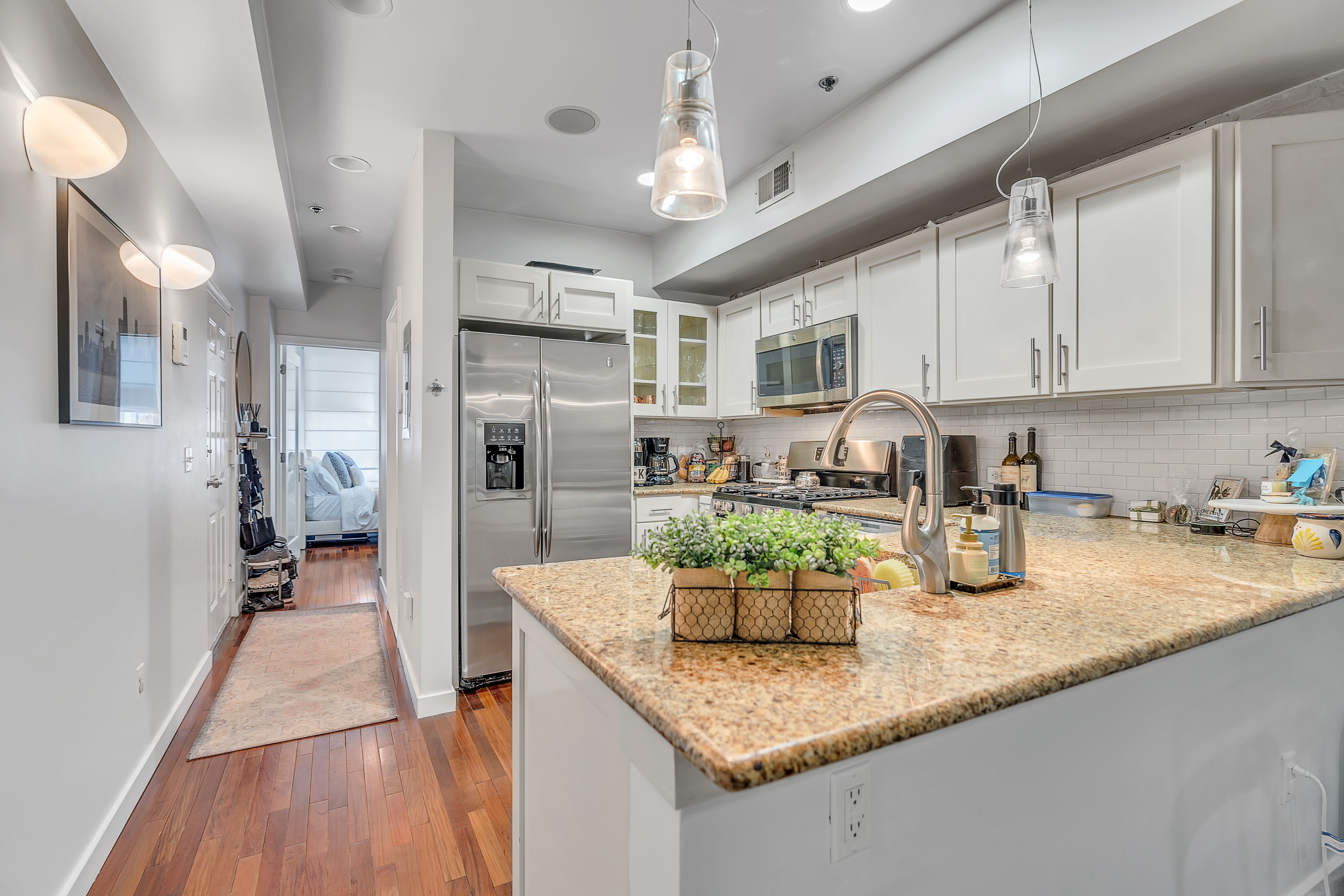 221 Willow Ave  #1L 