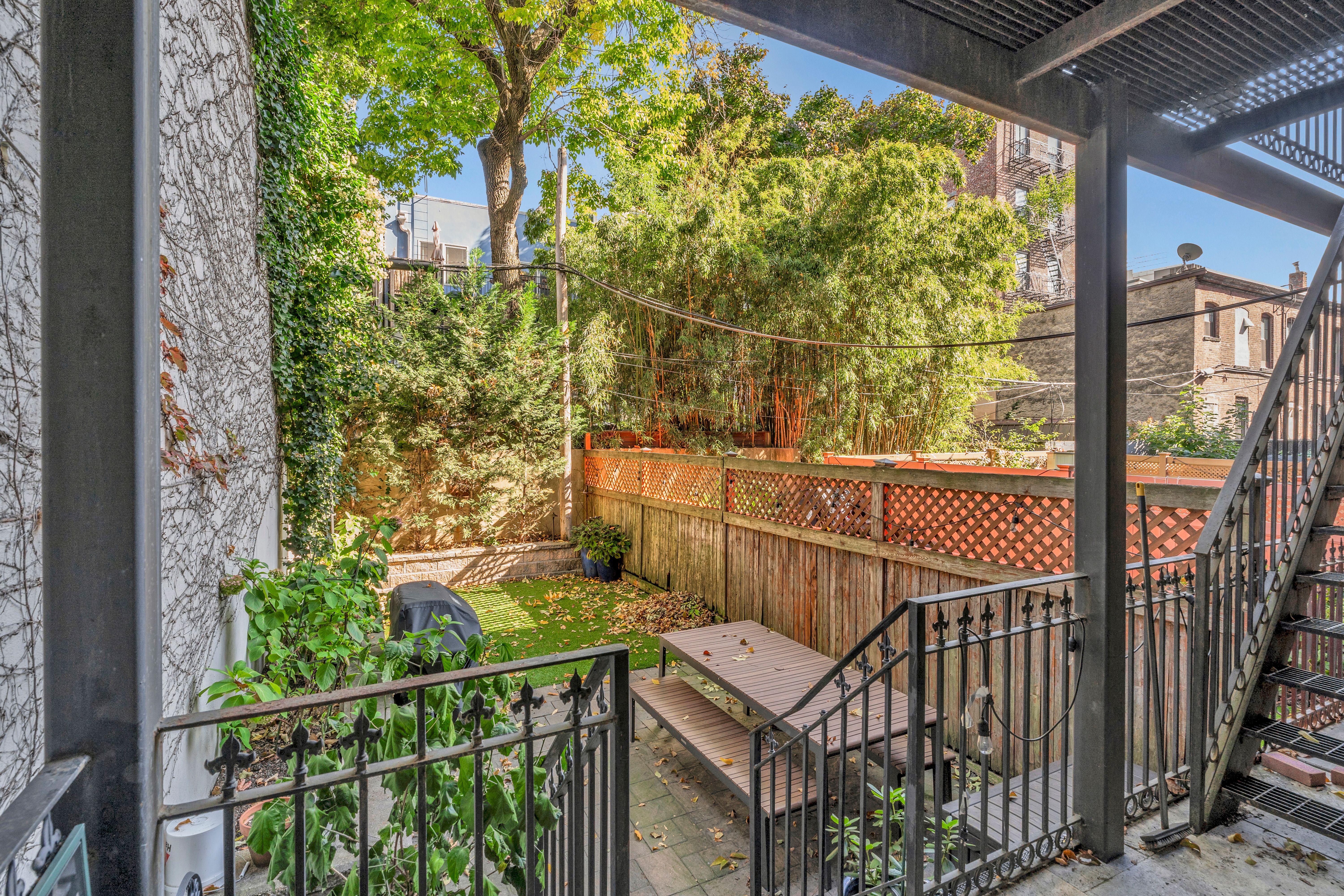 221 Willow Ave  #1L 