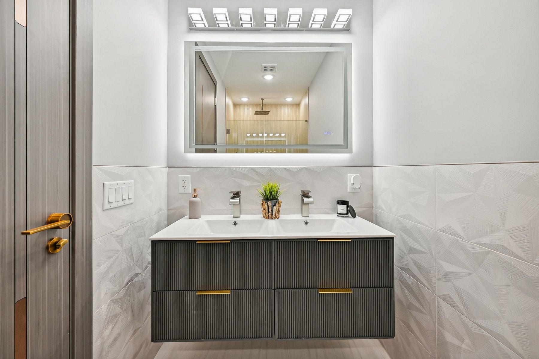 67 Paterson Street, #1 
