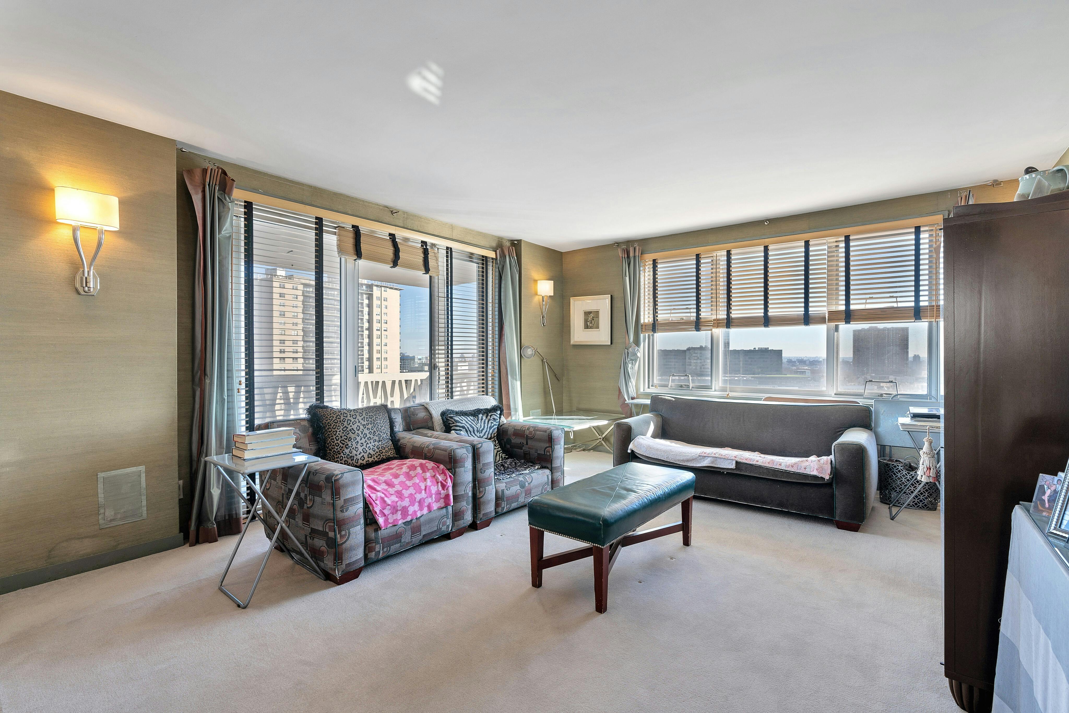 2000 Linwood Avenue Unit# 14S