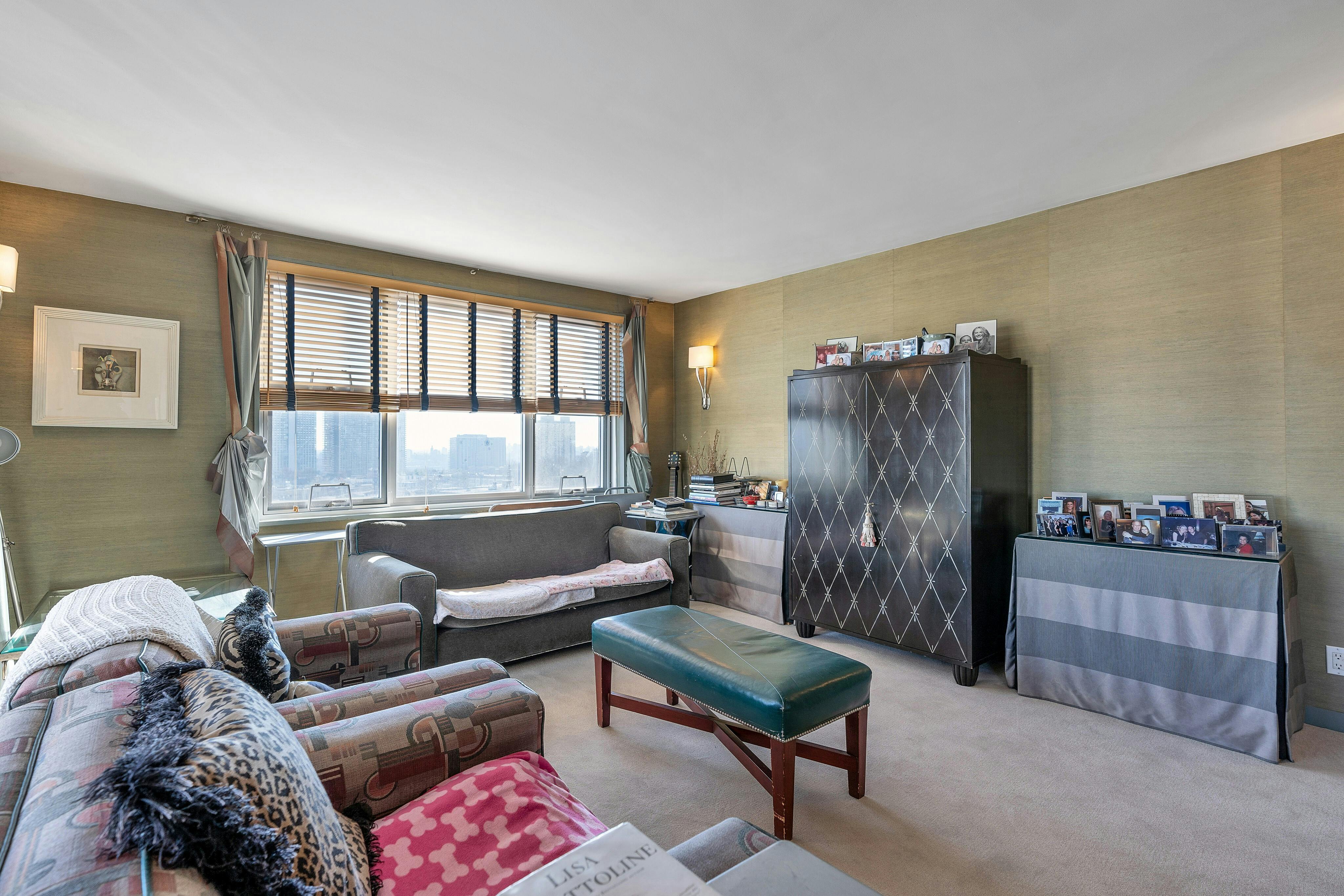 2000 Linwood Avenue Unit# 14S