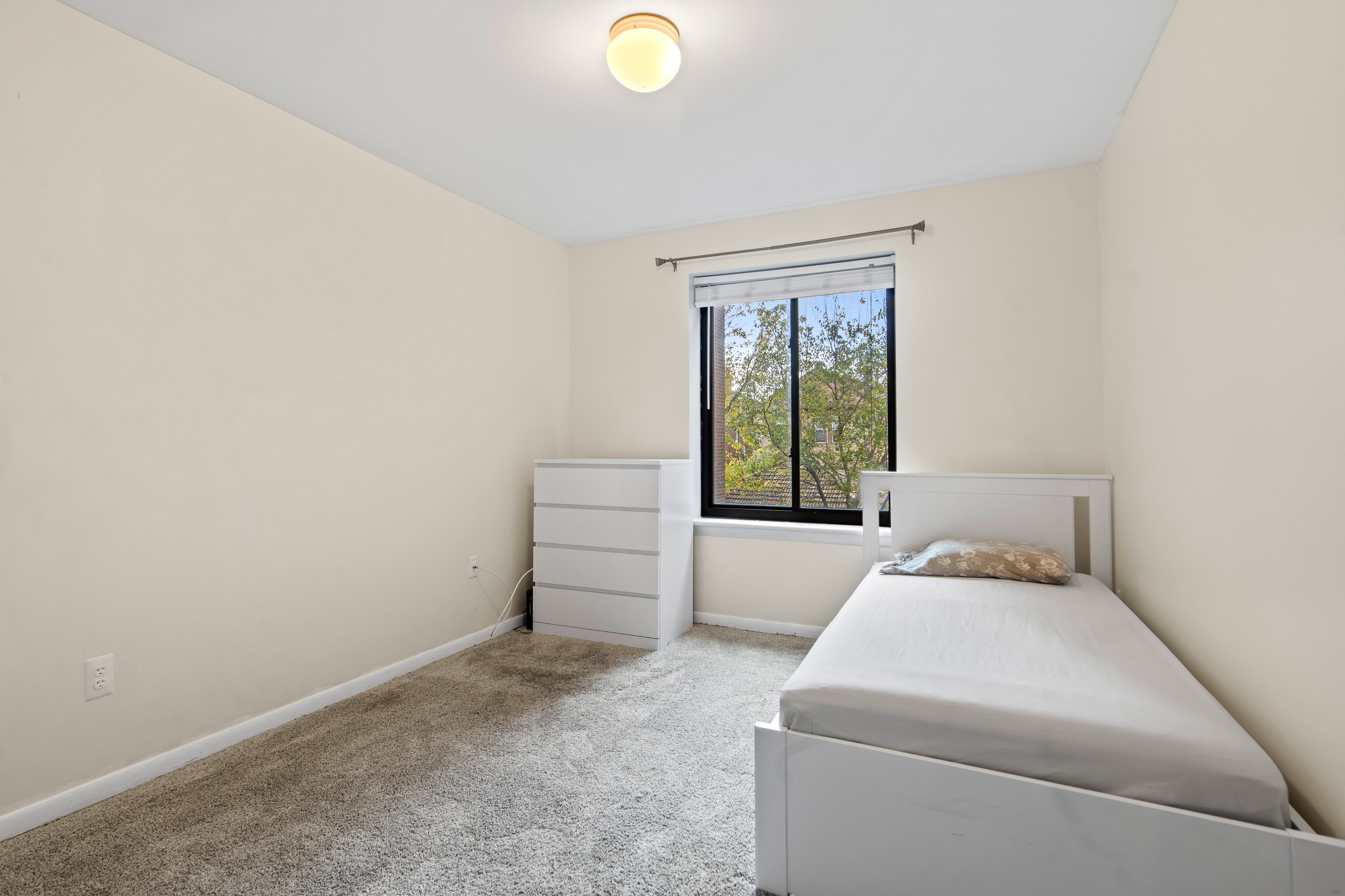 7430 Kennedy Blvd #106 Unit# 106
