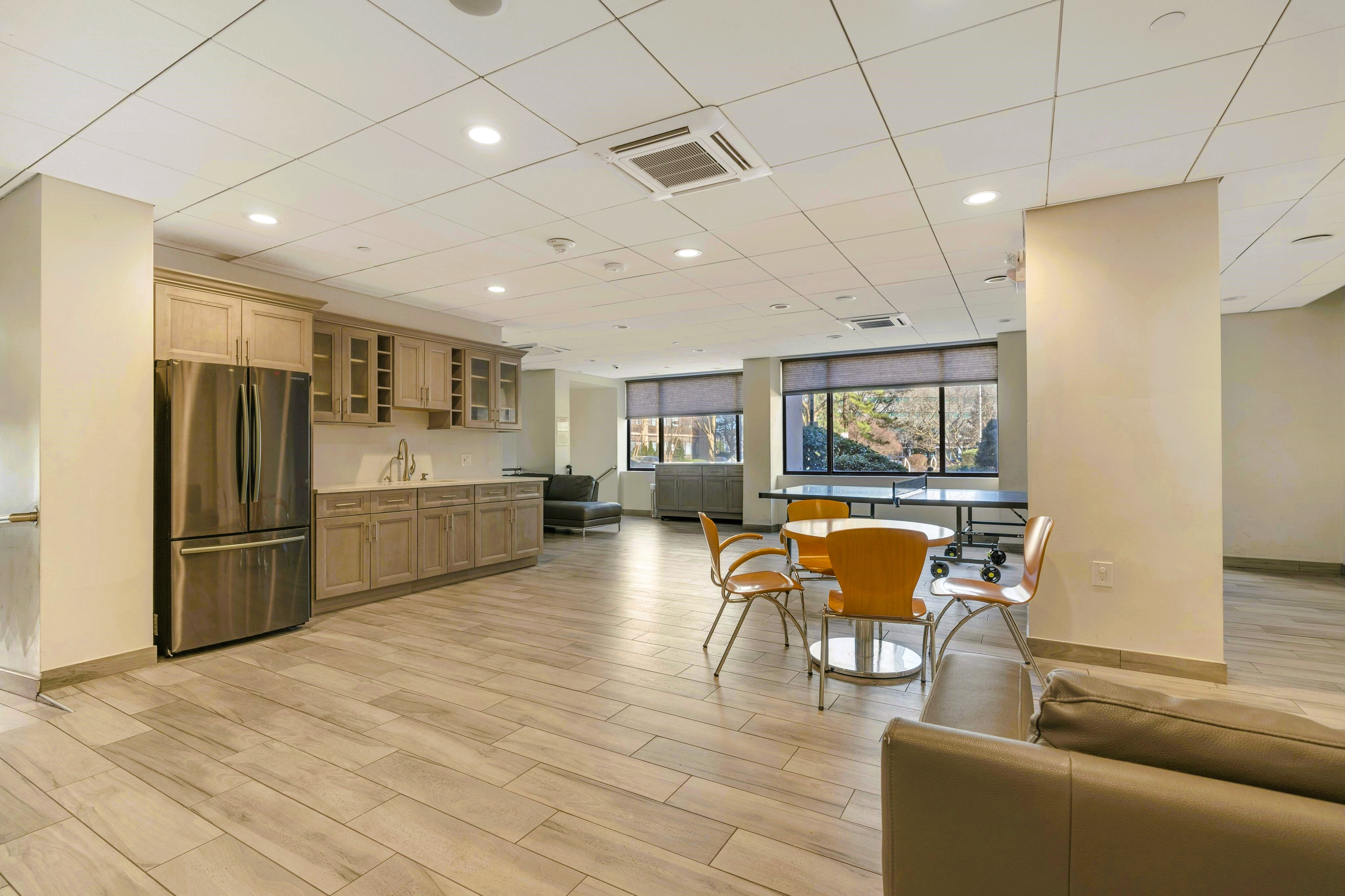 45 River Drive South  #3414 