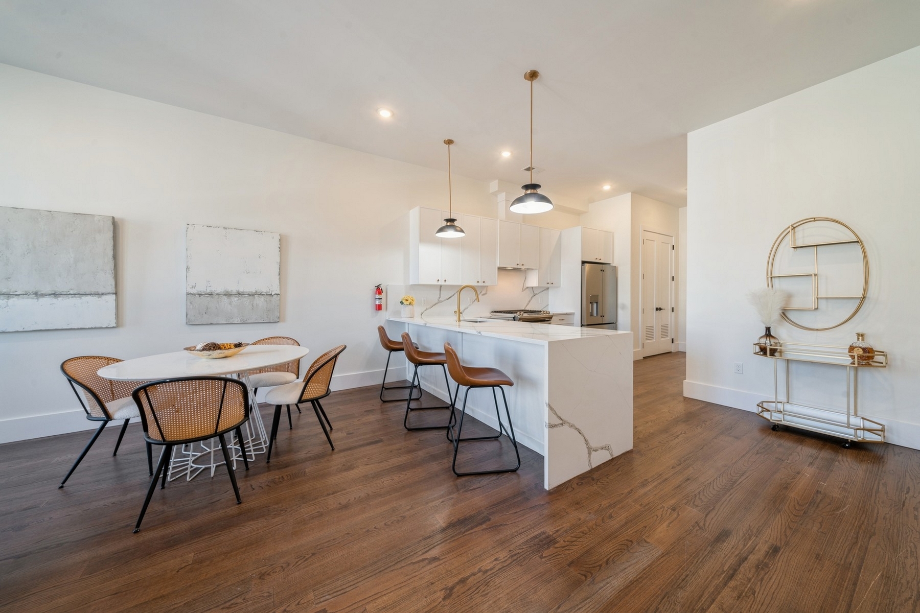 226 Nunda Ave Unit# 2