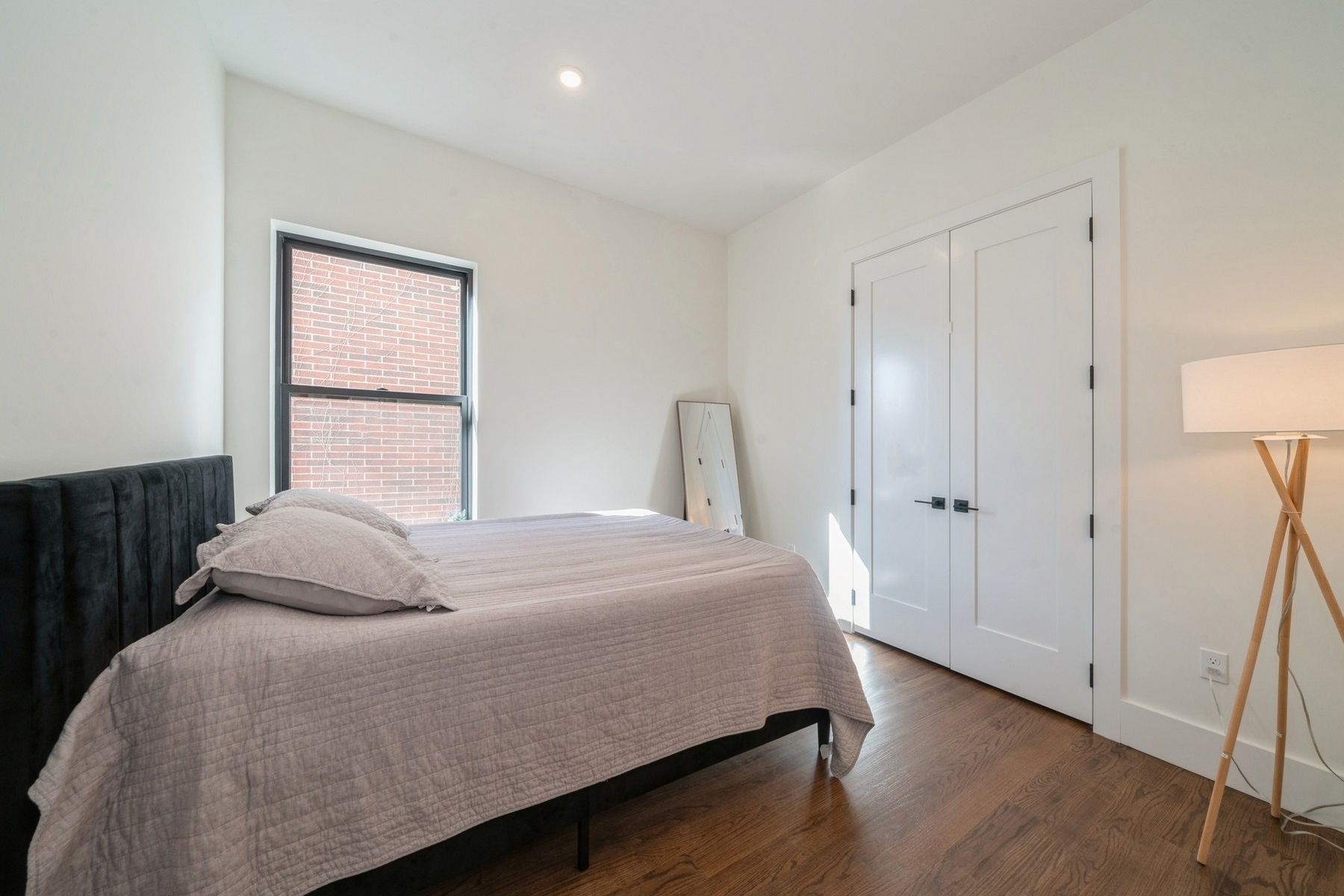 226 Nunda Ave Unit# 2