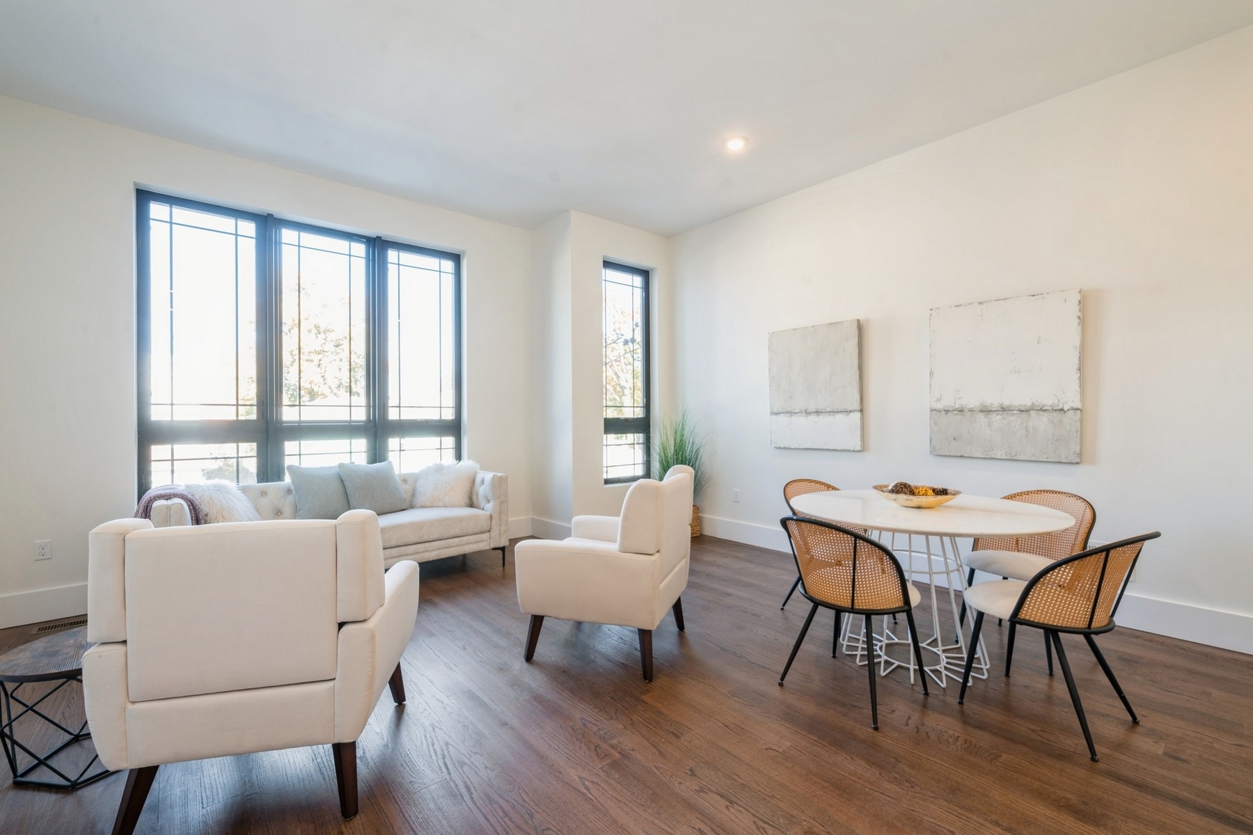 226 Nunda Ave Unit# 2