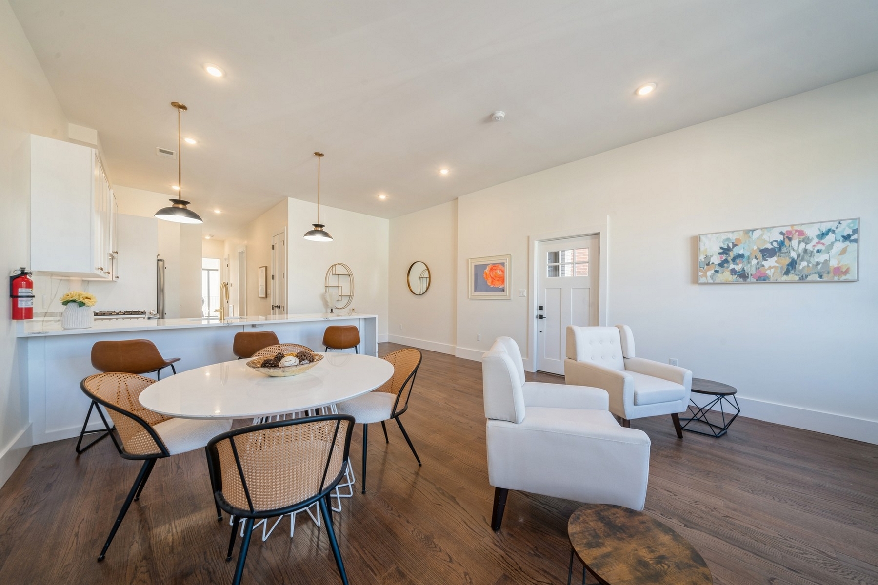 226 Nunda Ave Unit# 2