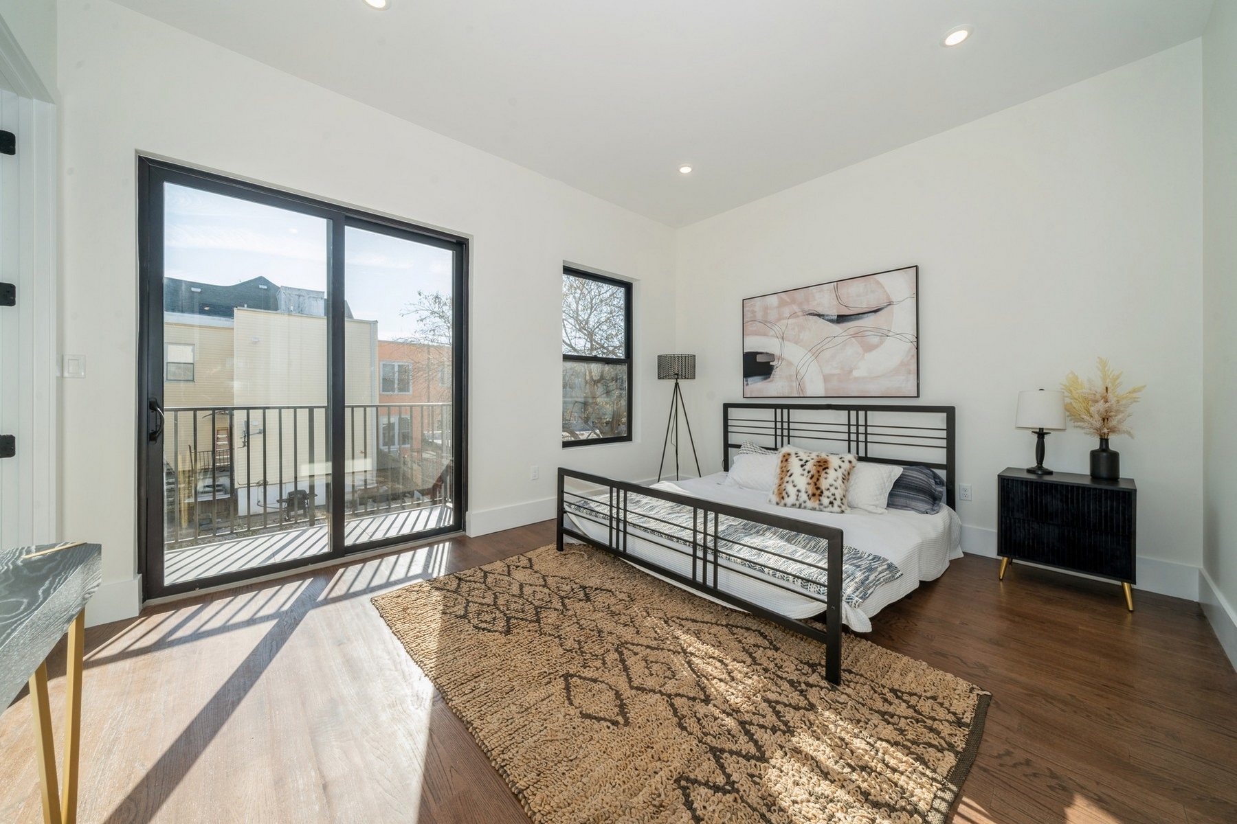 226 Nunda Ave Unit# 2