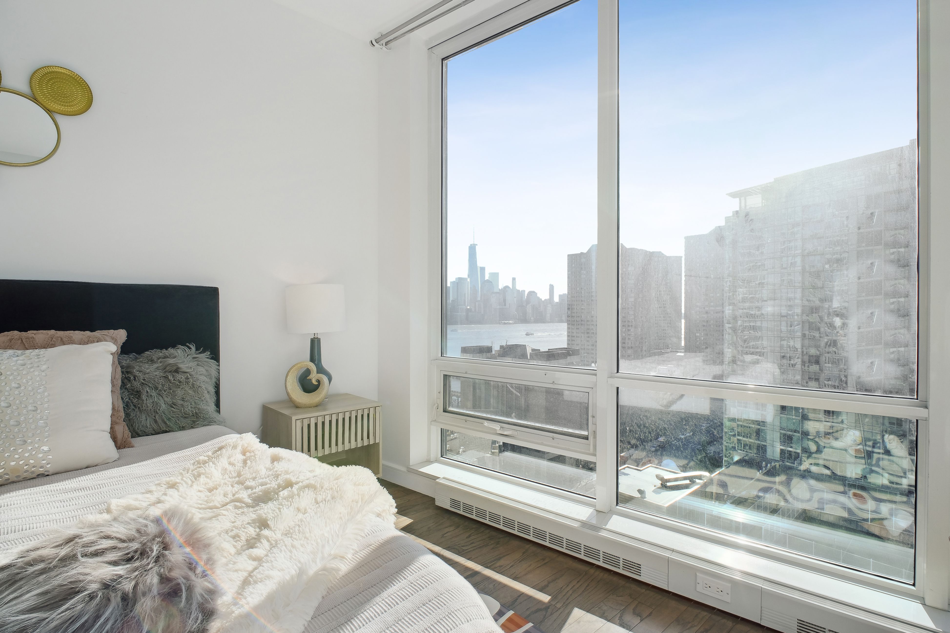 1 Shore Lane Apt 2011 
