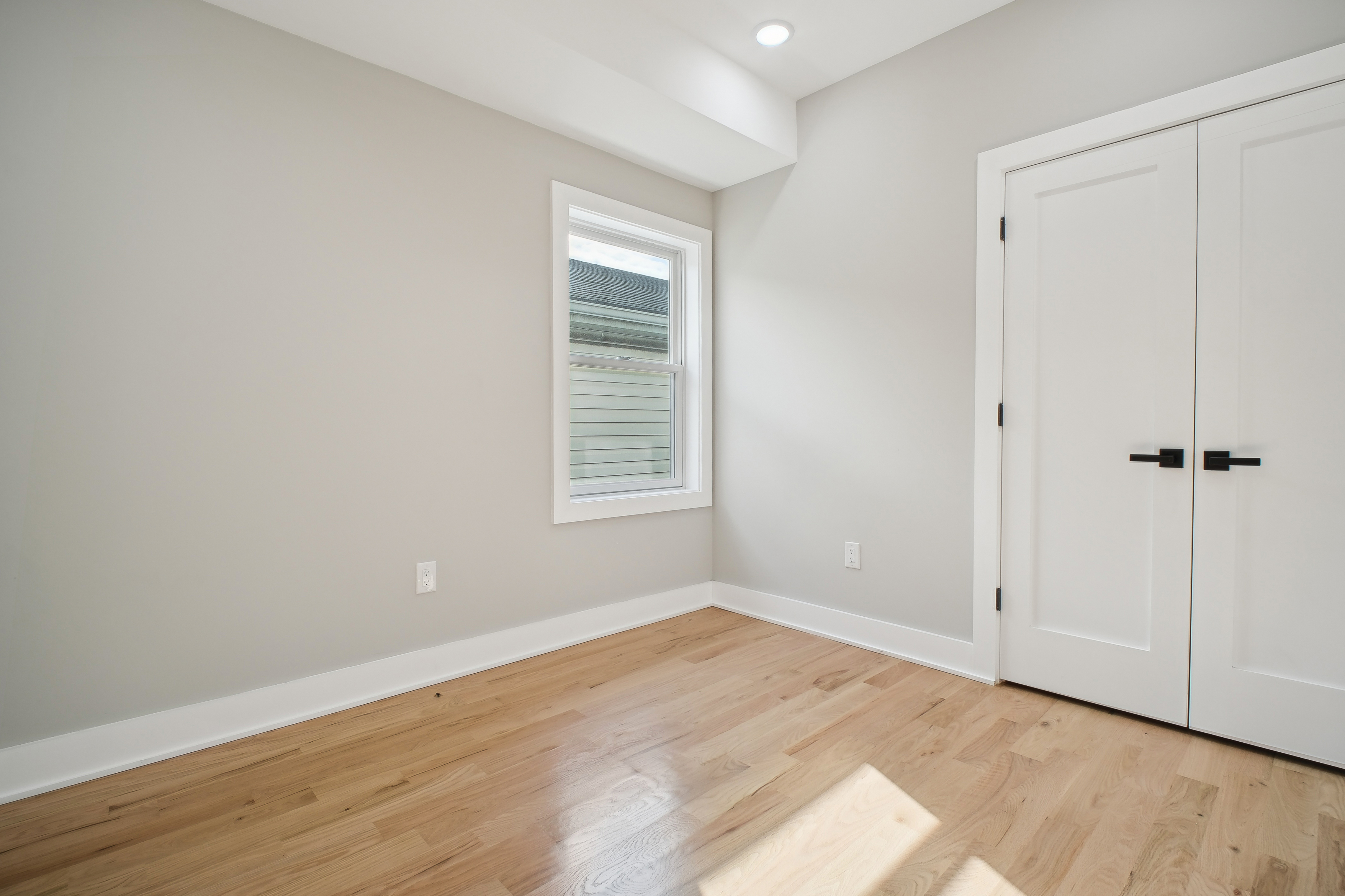 598 Bramhall Avenue, #2 