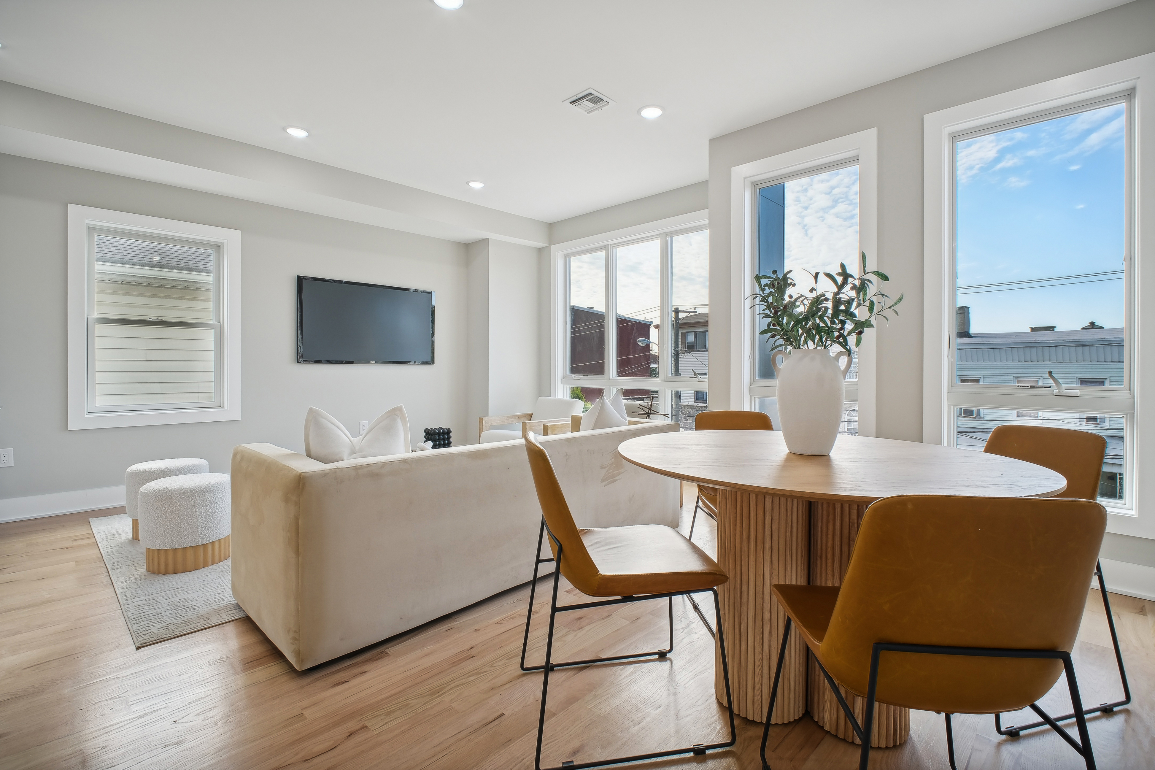 598 Bramhall Avenue, #2 