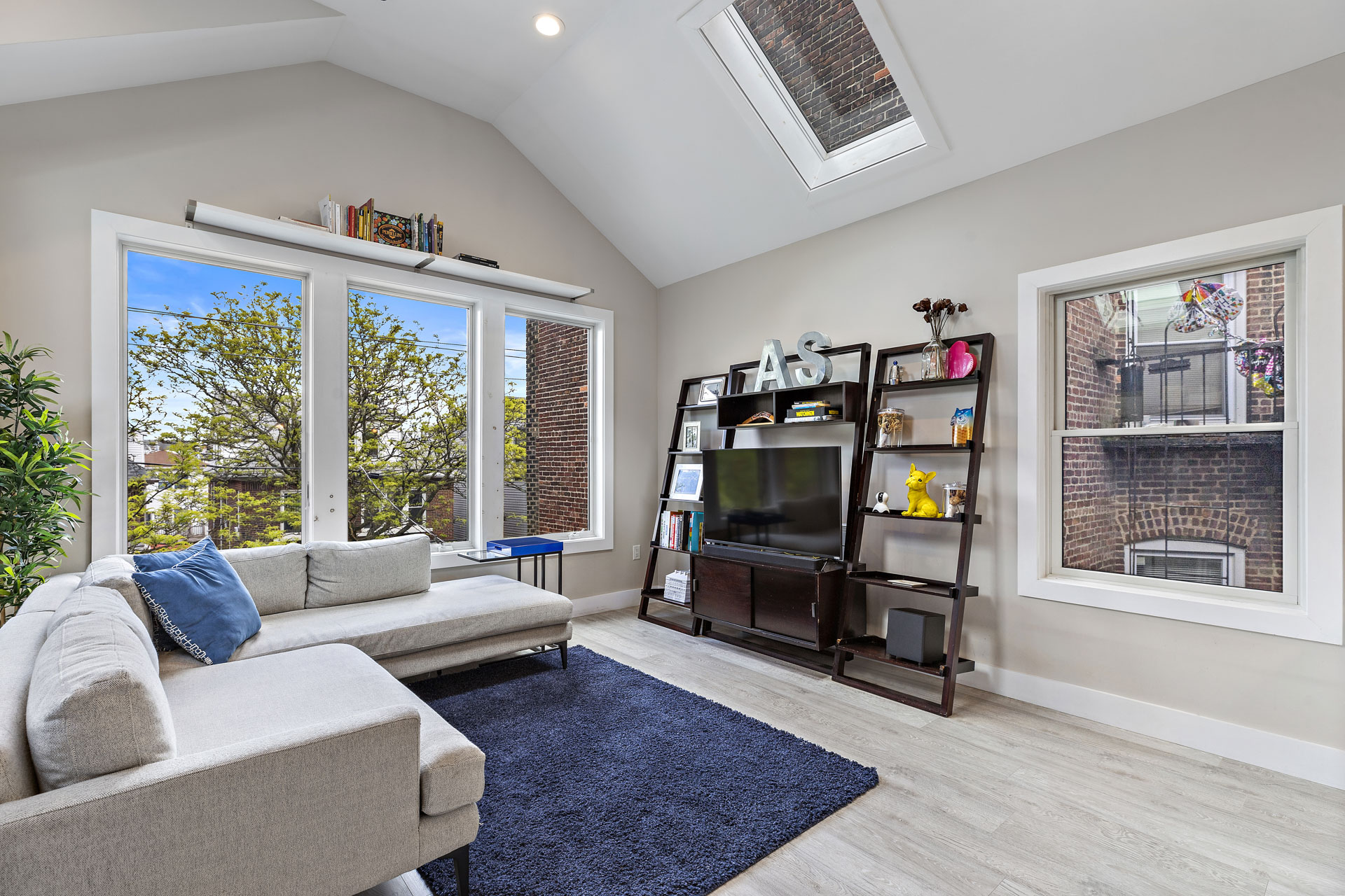 29 Sherman Avenue #2 