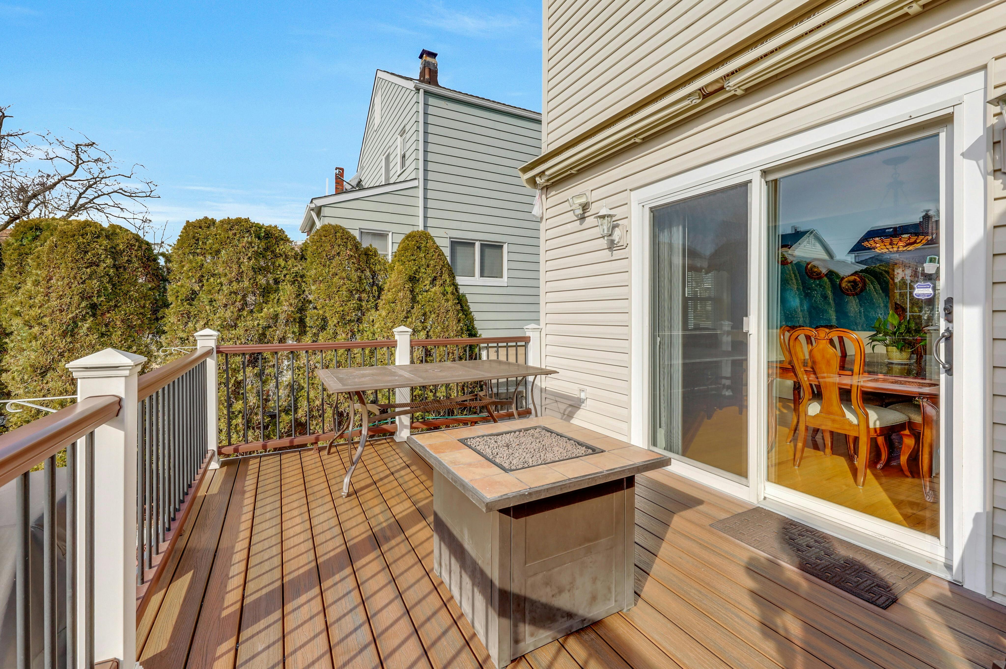 482 Windsor Road 