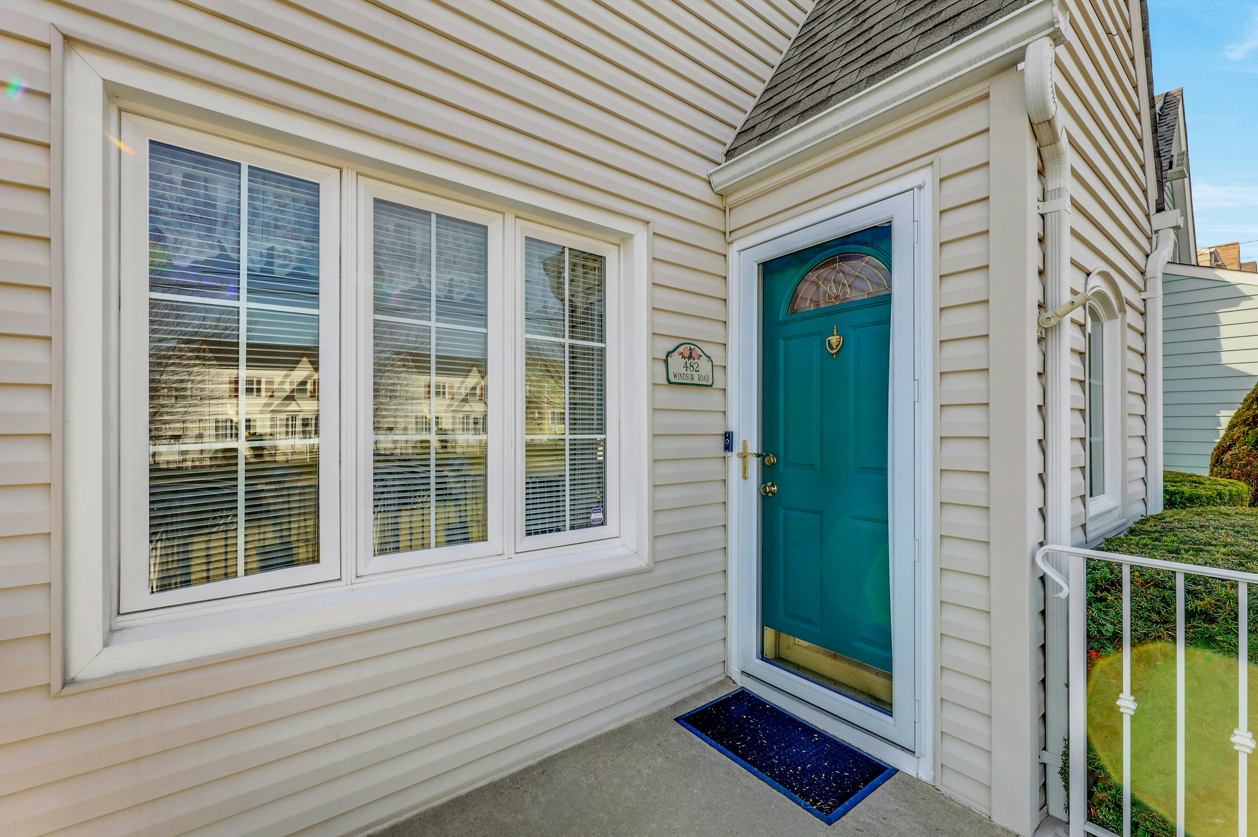 482 Windsor Road 
