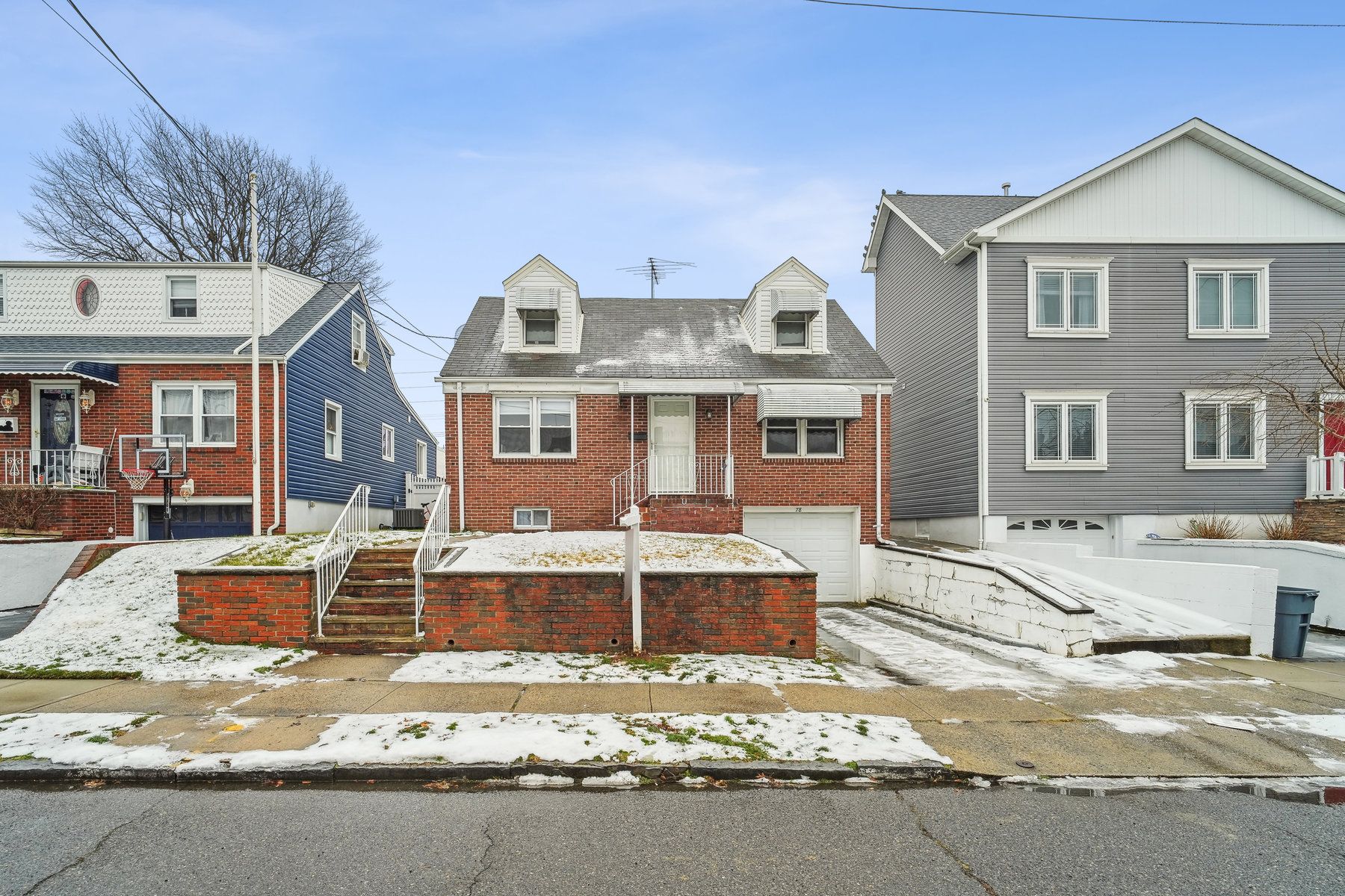 78 Forest Street