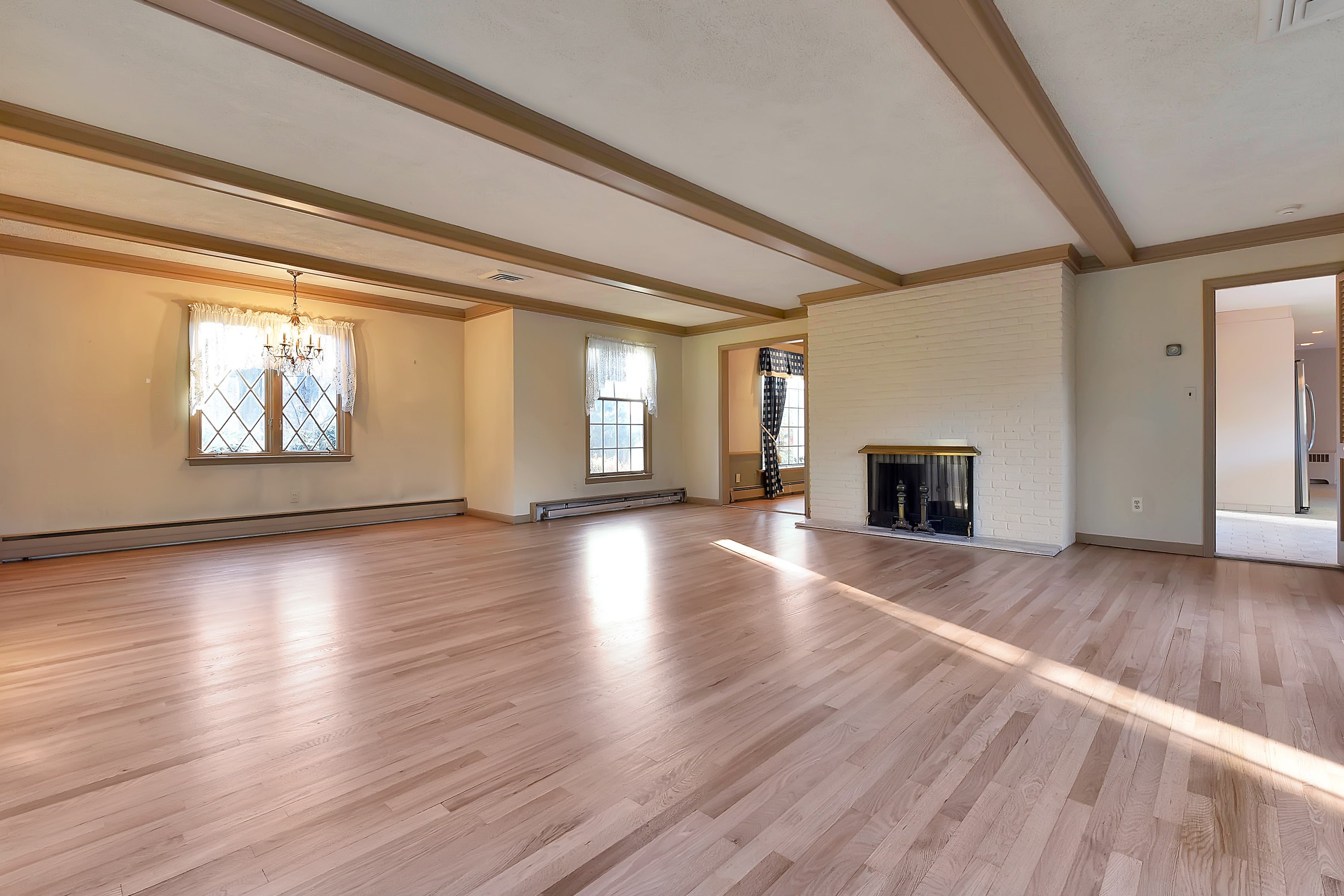 8 Duck Pond Road