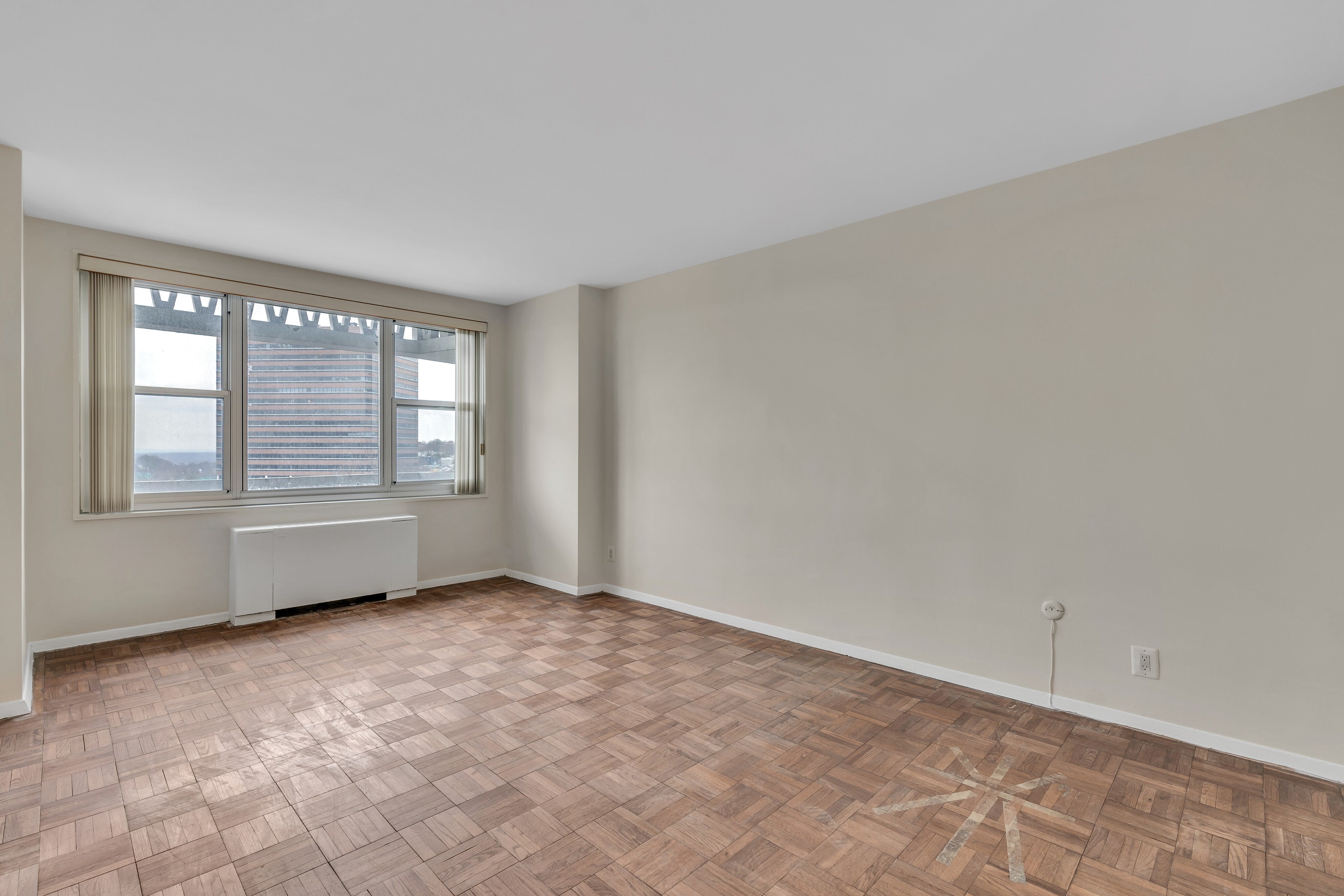 2000 Linwood Avenue Unit# 7F