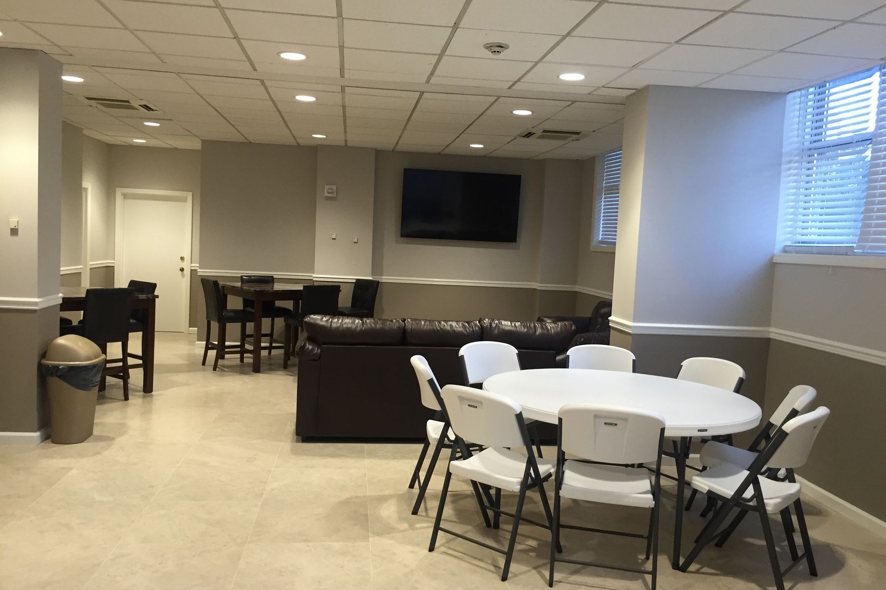 2000 Linwood Avenue Unit# 7F