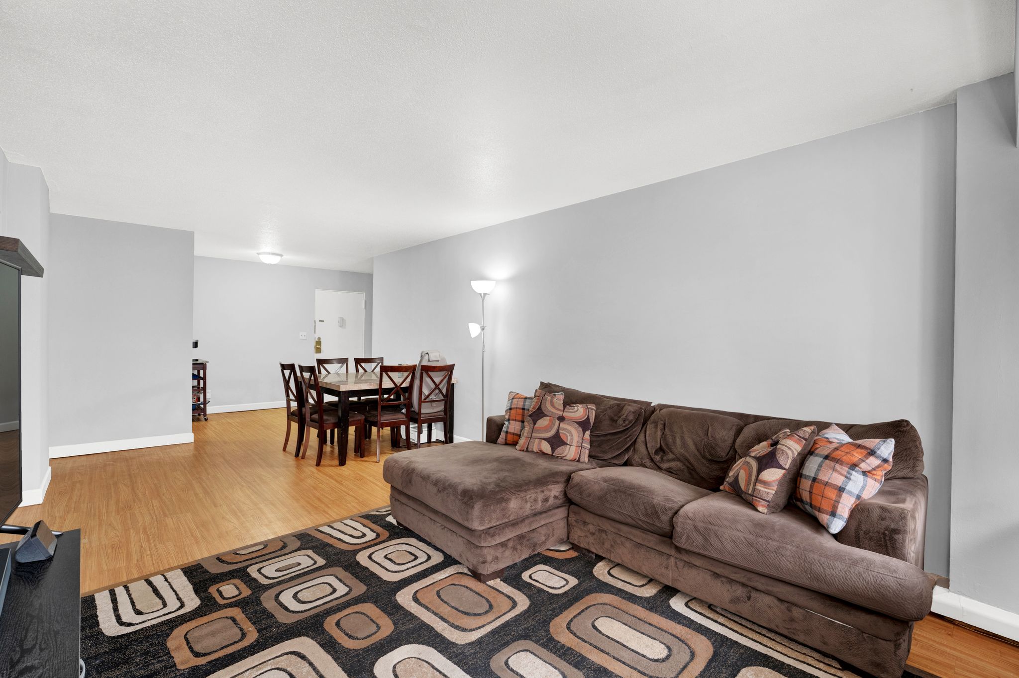 150 Overlook Avenue Unit# 4J