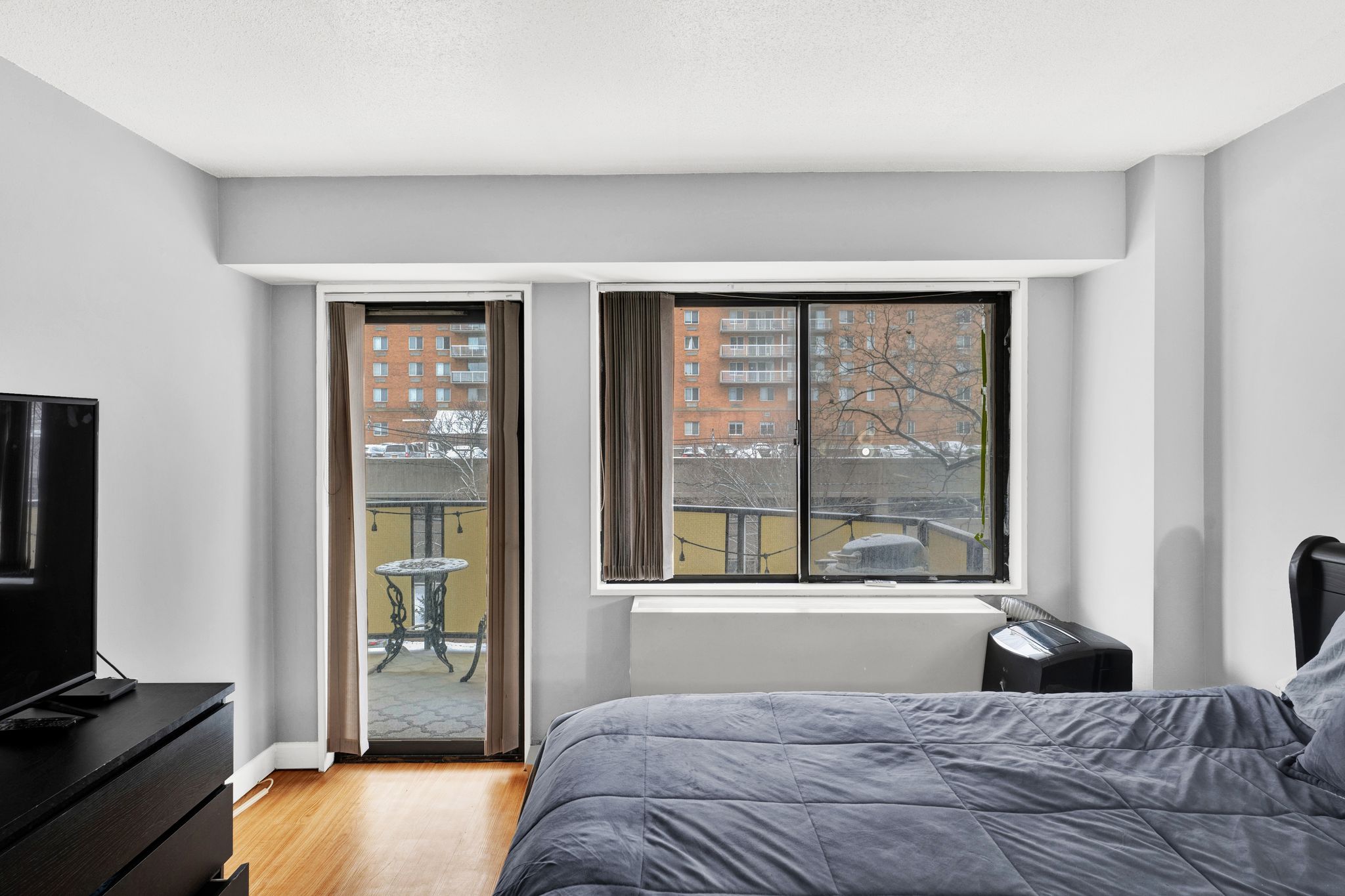 150 Overlook Avenue Unit# 4J