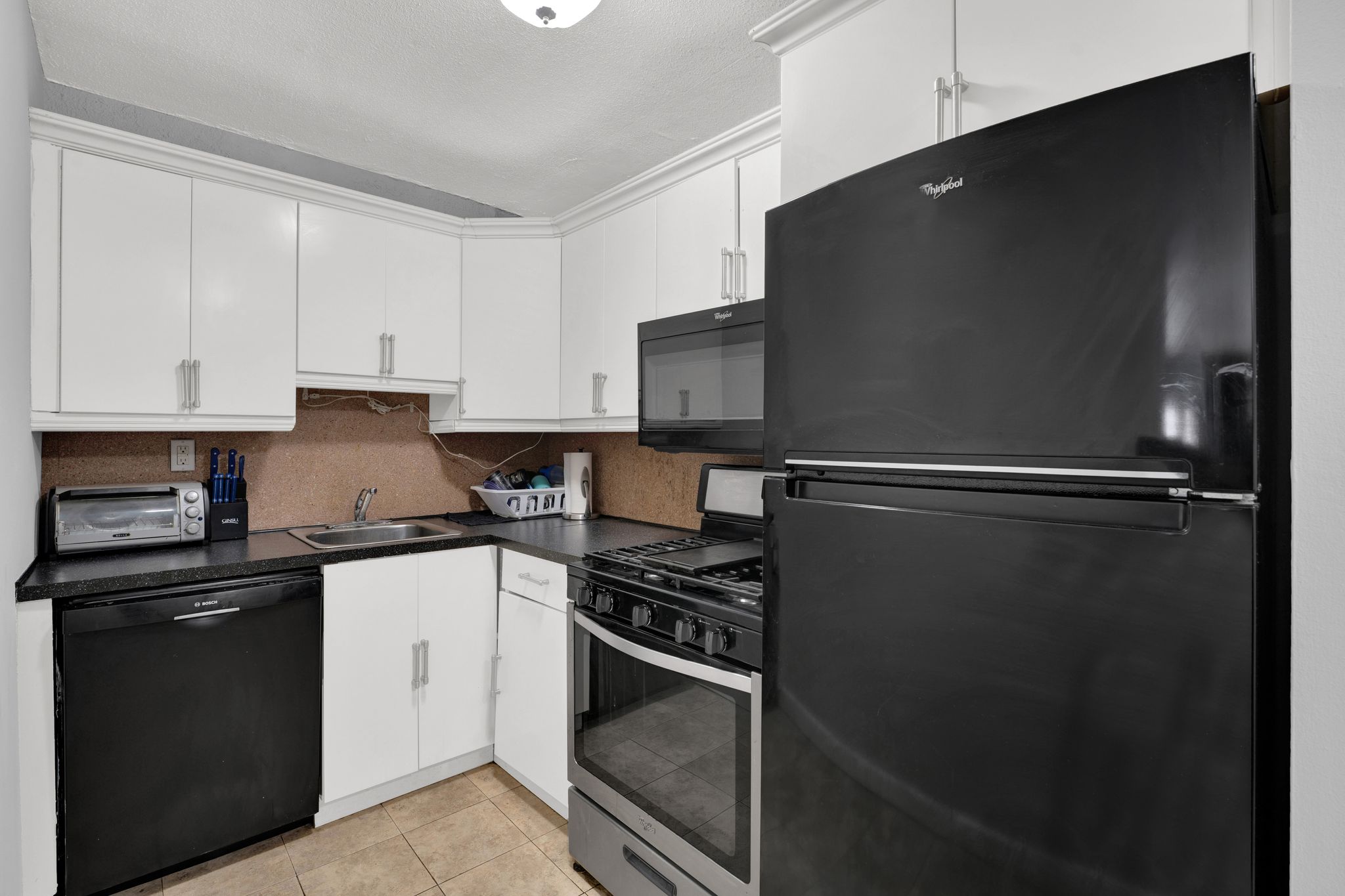 150 Overlook Avenue Unit# 4J