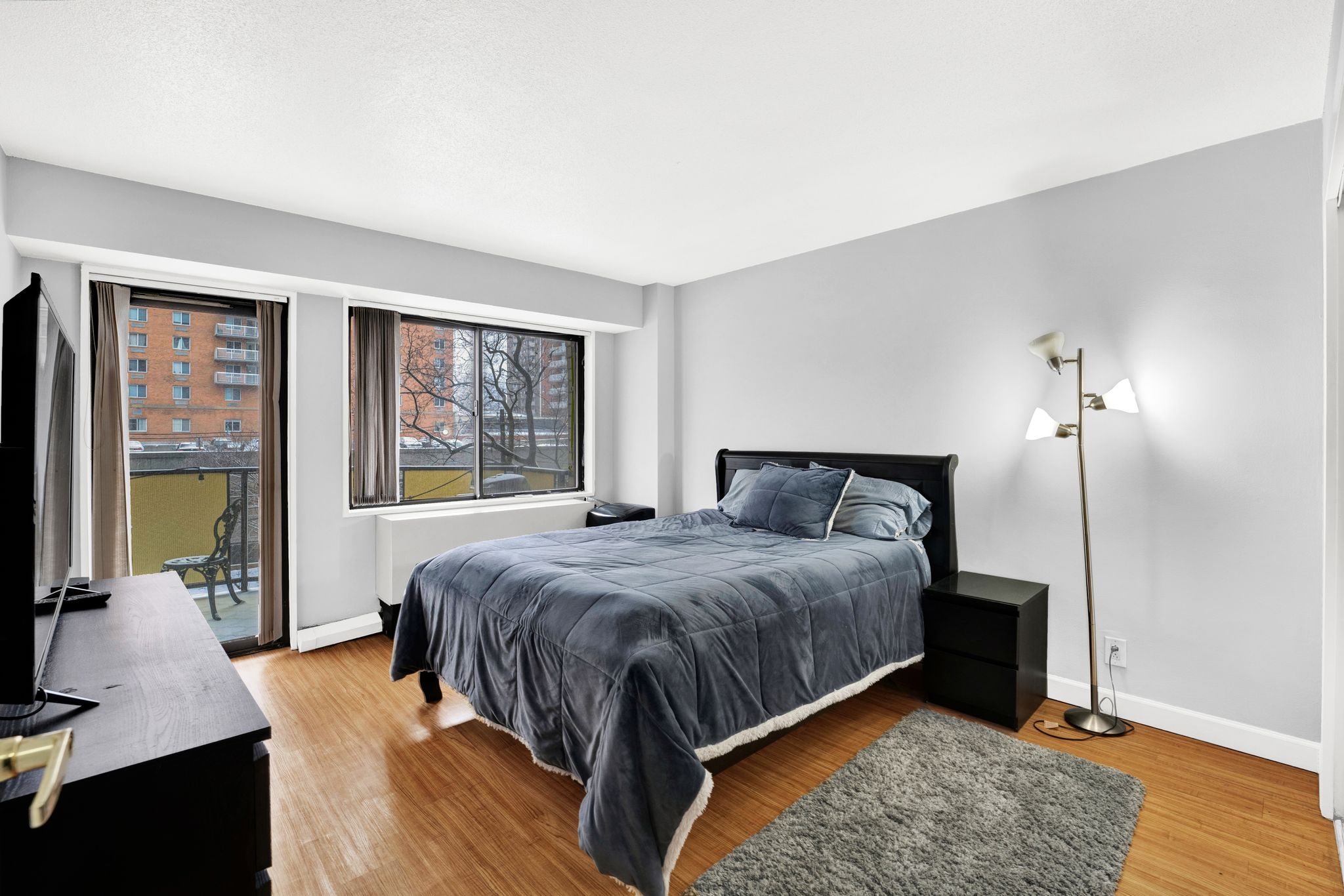 150 Overlook Avenue Unit# 4J