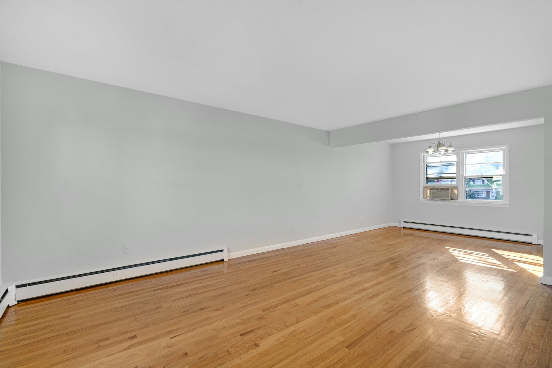 407 Thompson Street