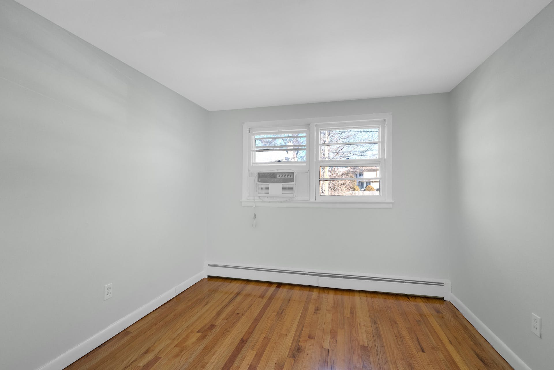 407 Thompson Street