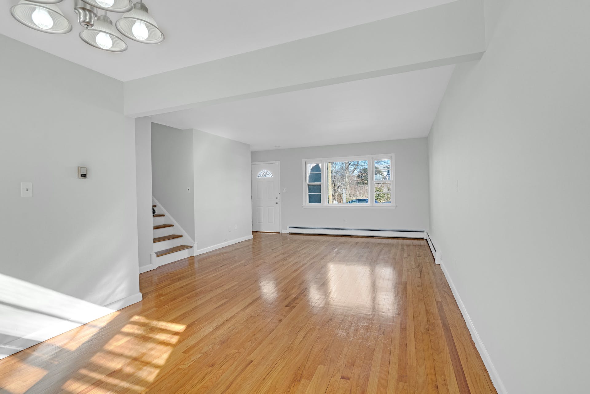 407 Thompson Street