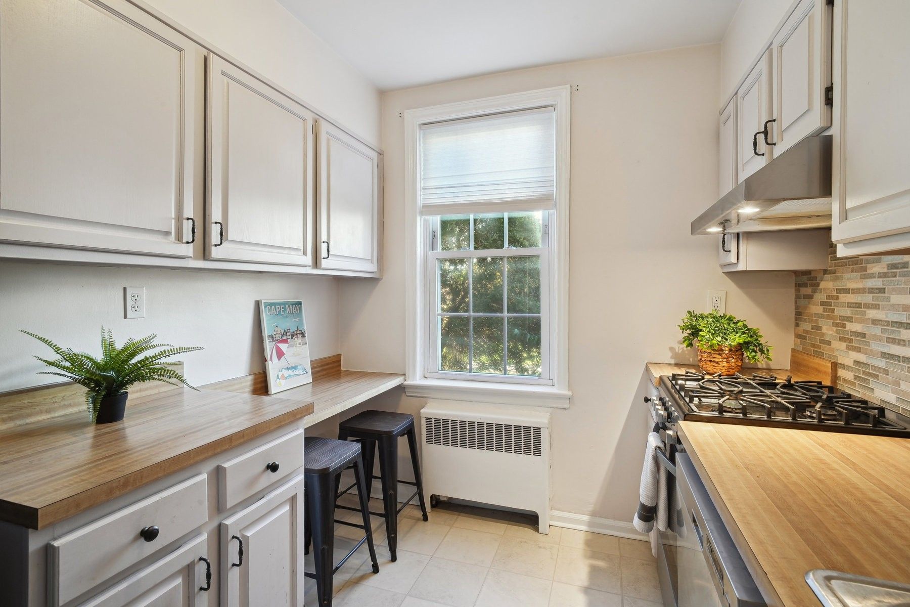 101 Gates Avenue Unit# E3