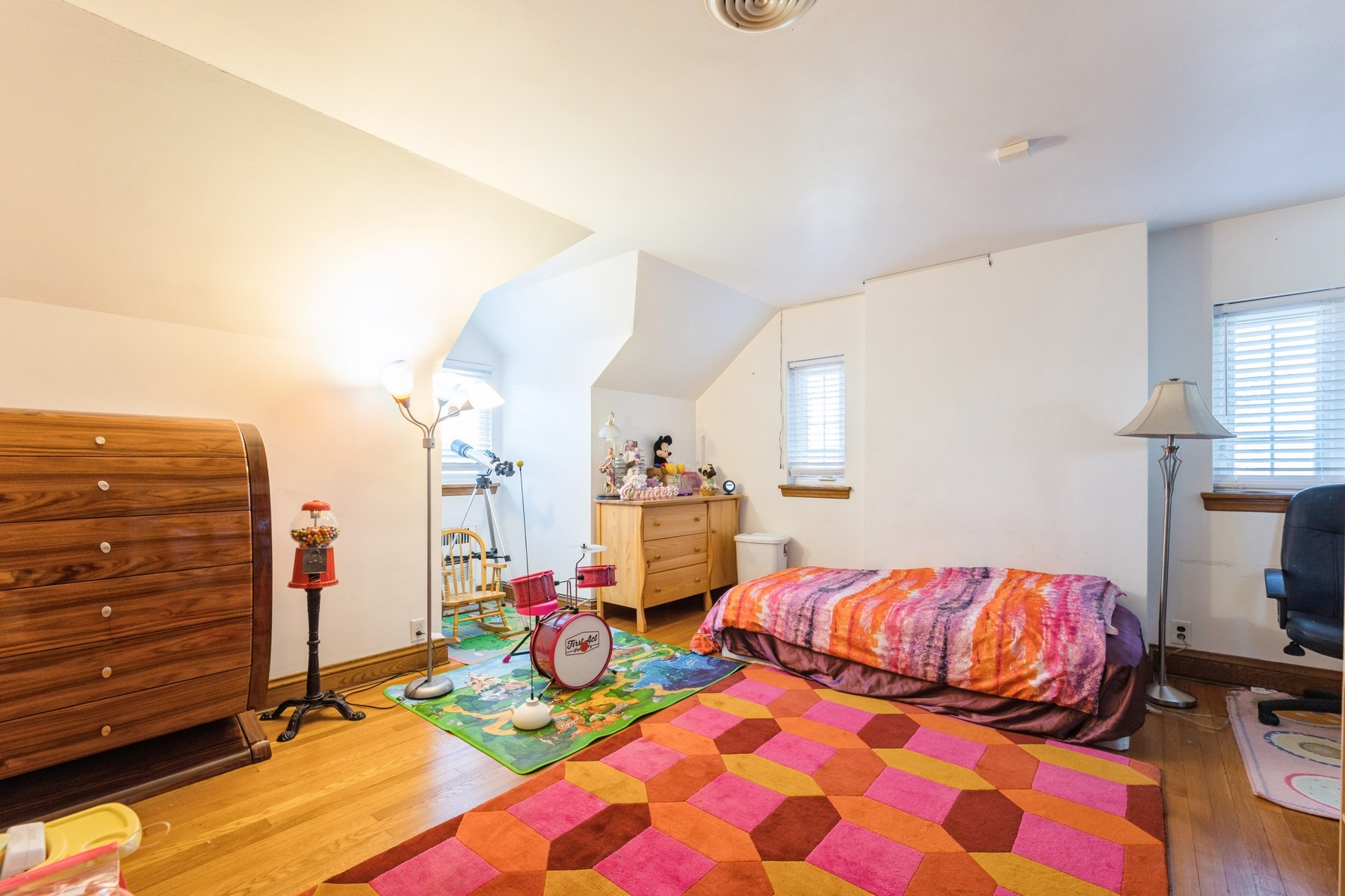 139 Edgemont Place
