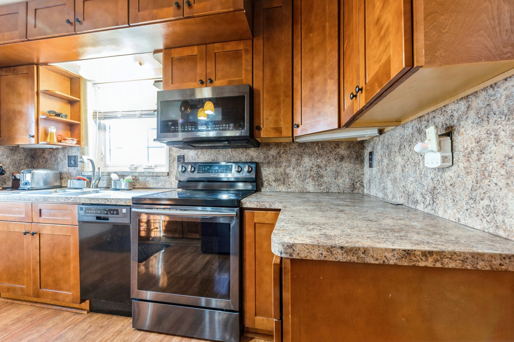 139 Edgemont Place