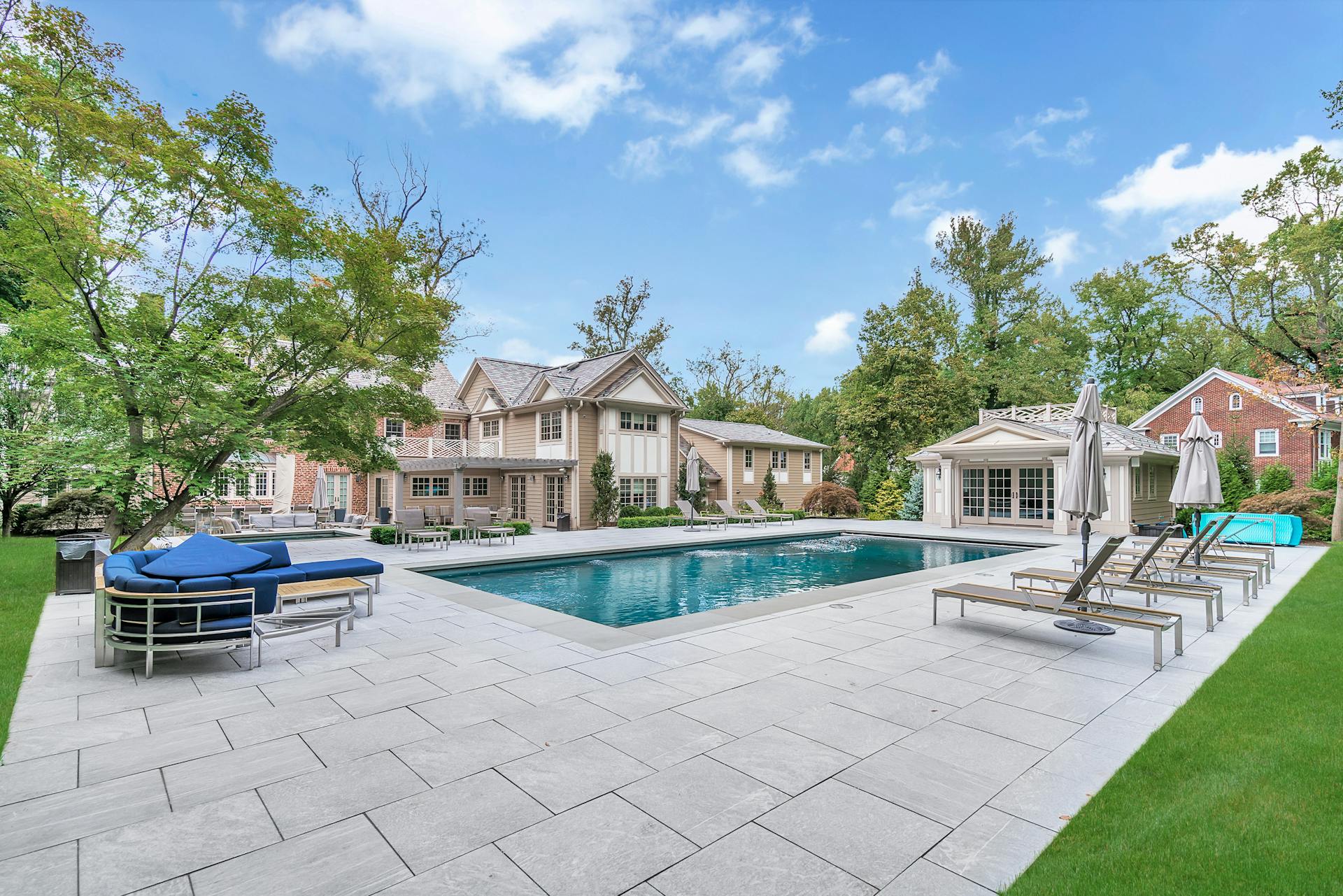 301 Lydecker Street