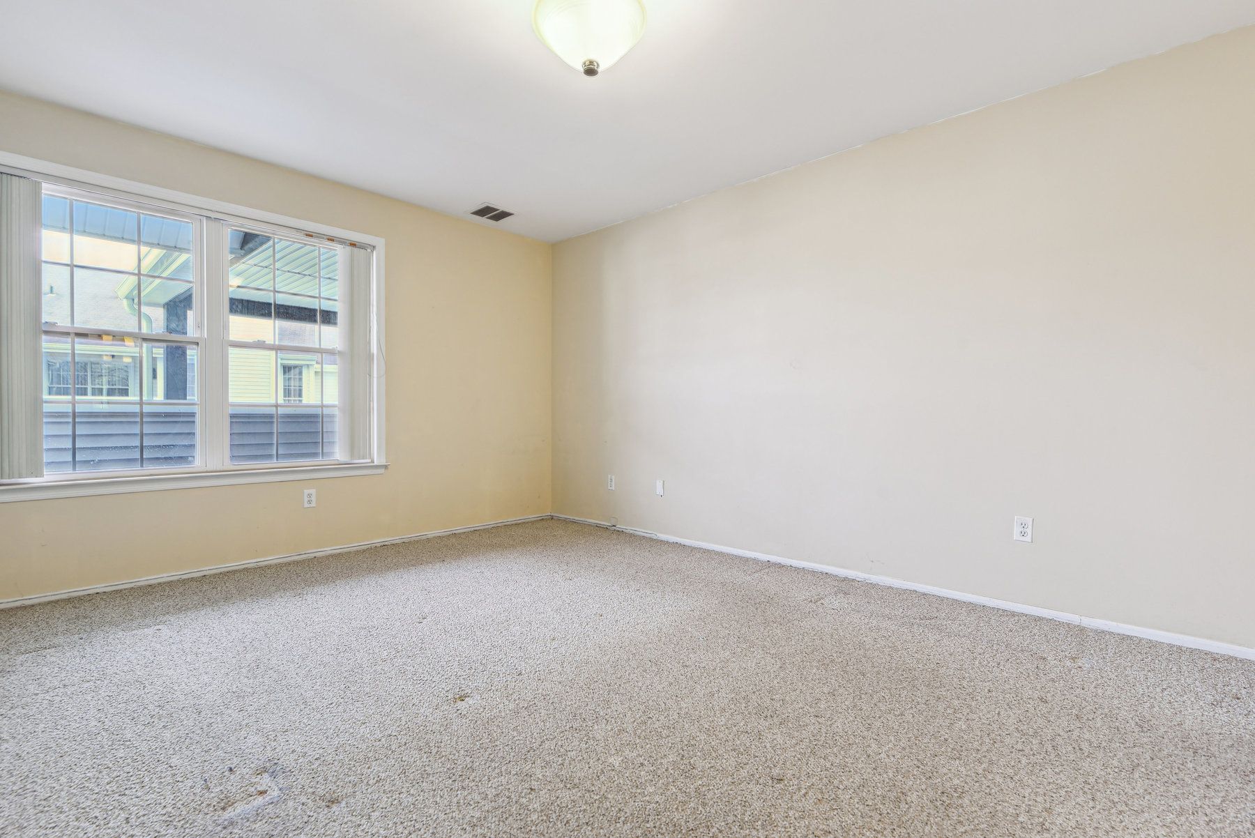 511 Clubhouse Court