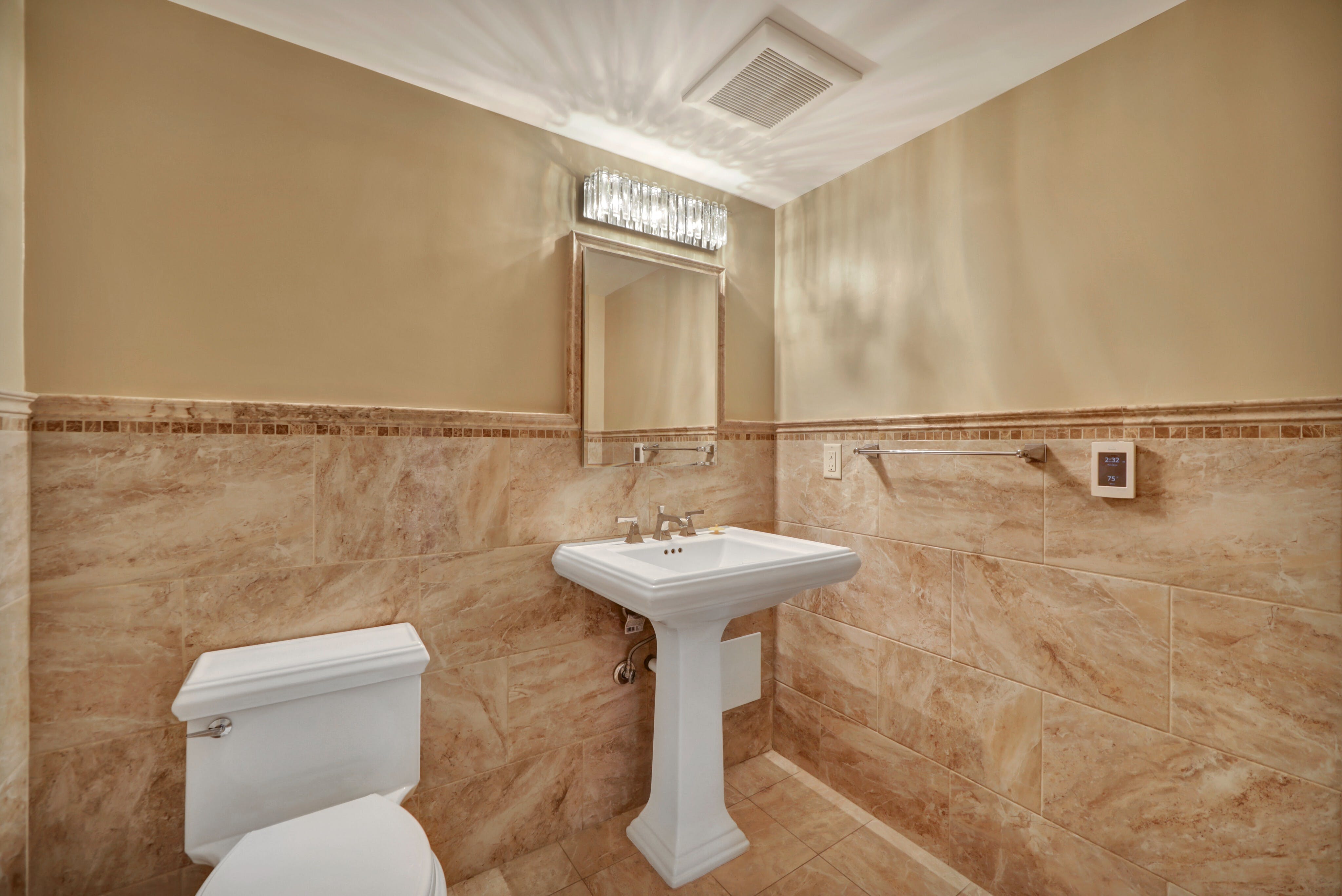 1265 15th Street Unit# 11J