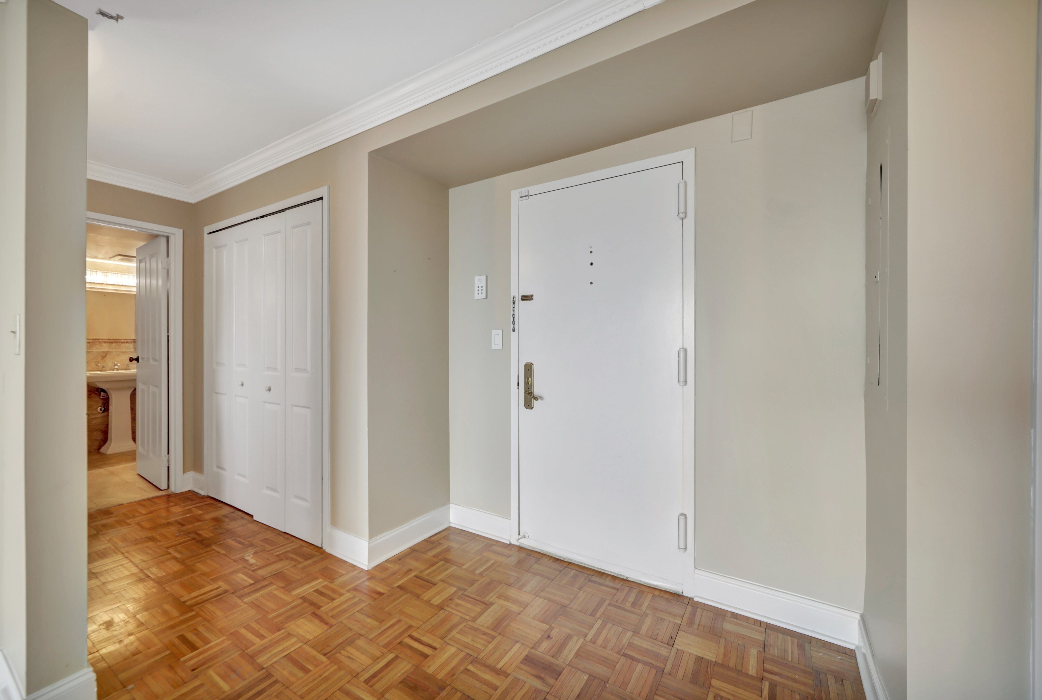 1265 15th Street Unit# 11J