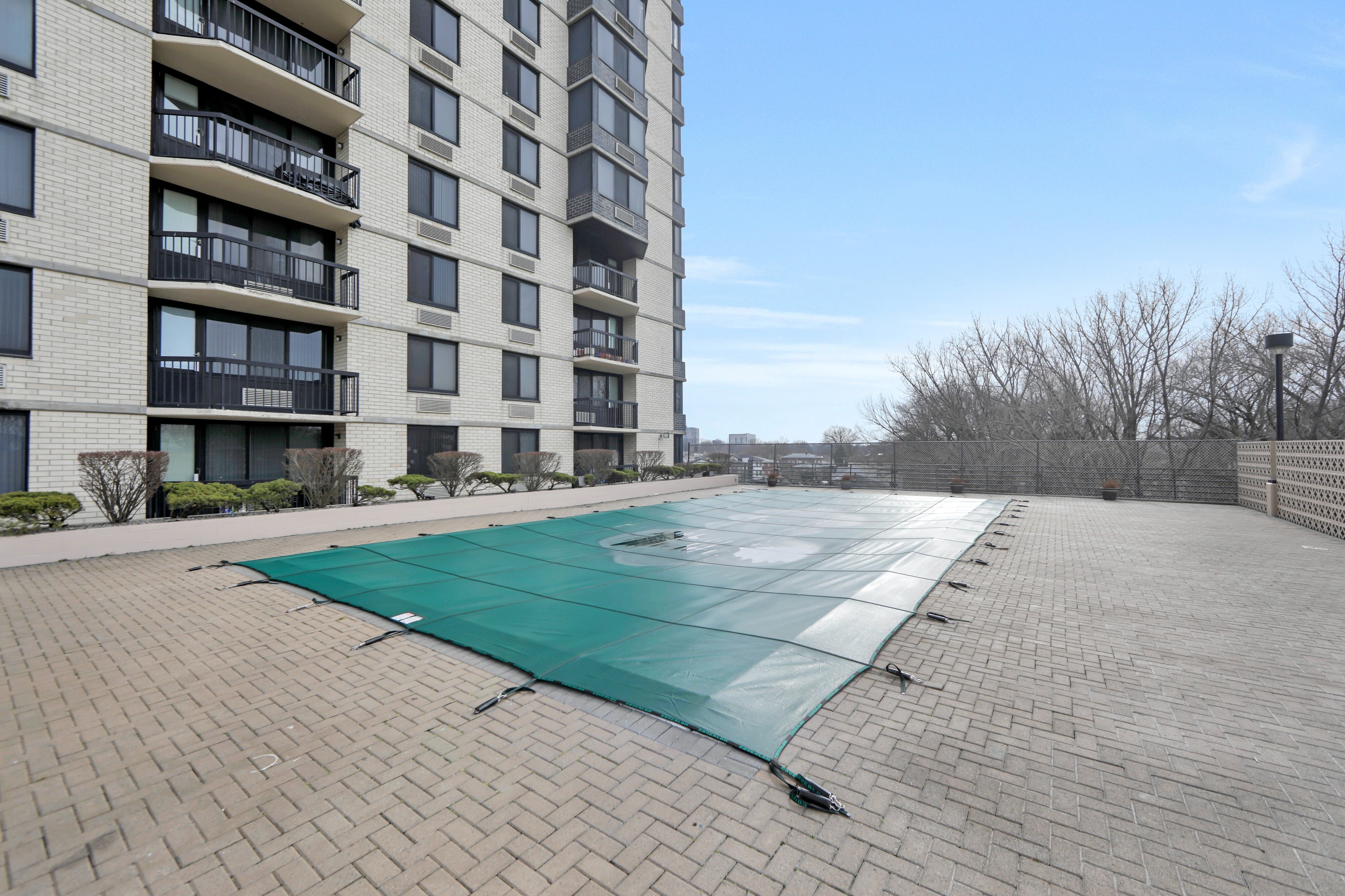 1265 15th Street Unit# 11J