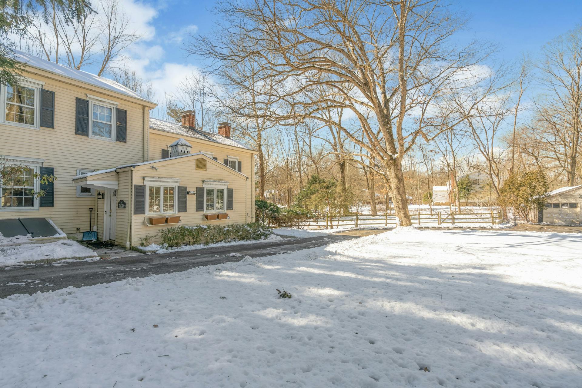 622 East Saddle River Road 