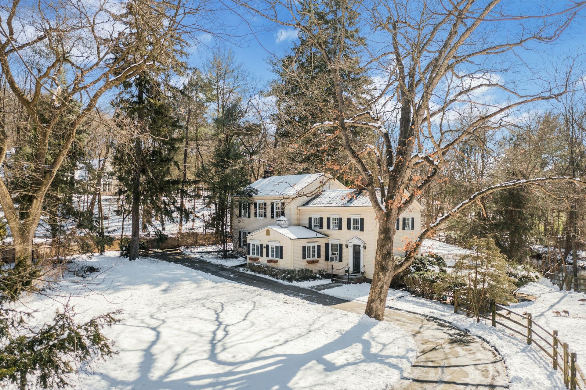 622 East Saddle River Road 