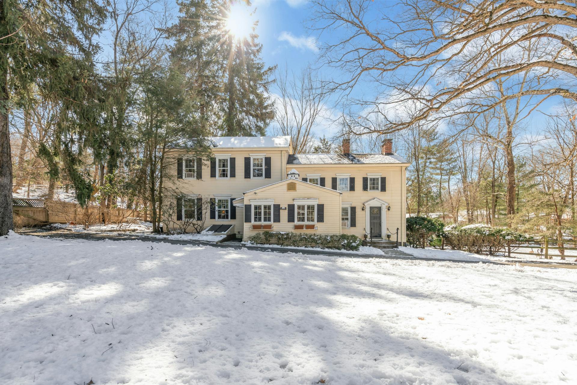 622 East Saddle River Road 