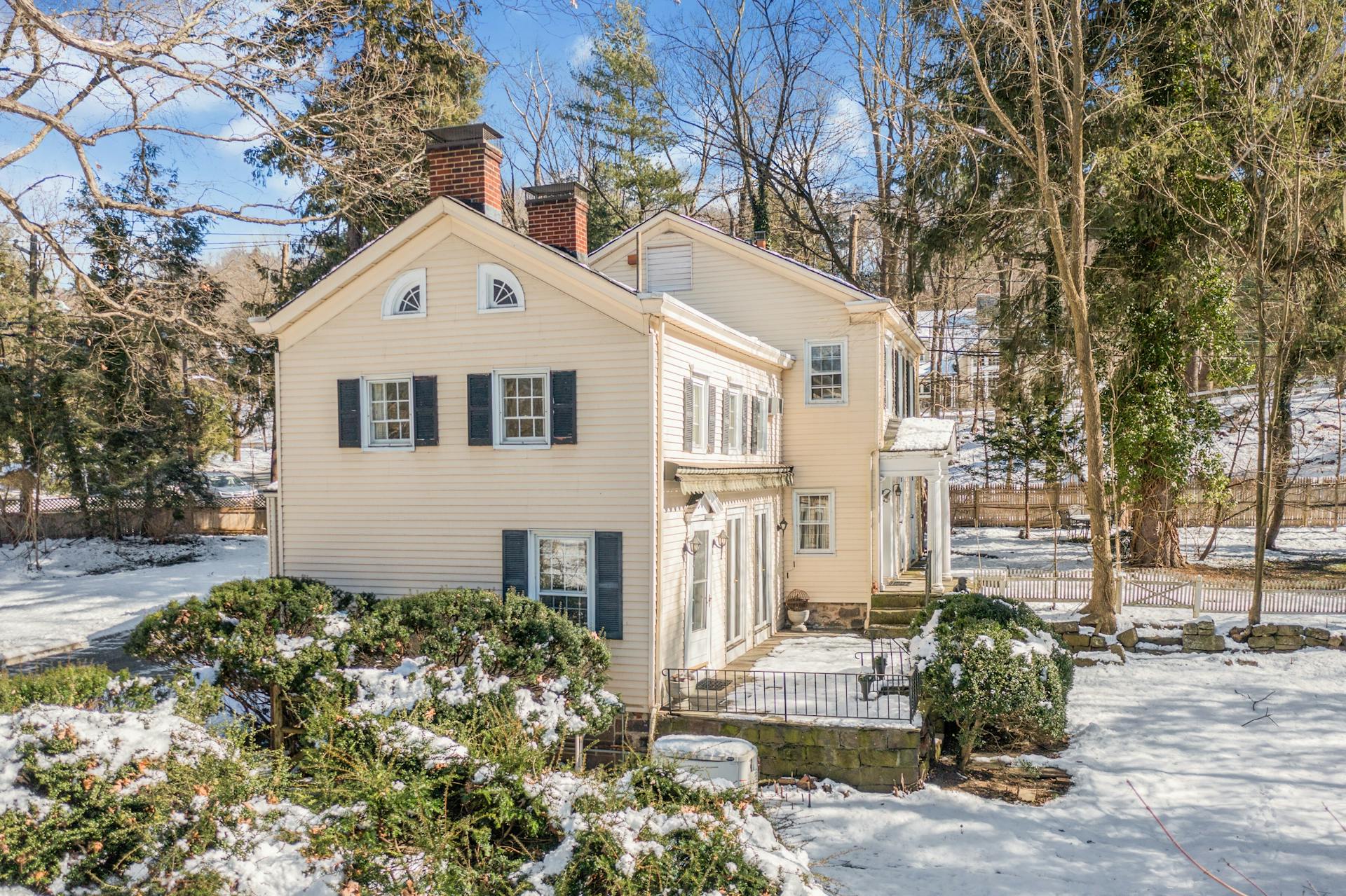 622 East Saddle River Road 