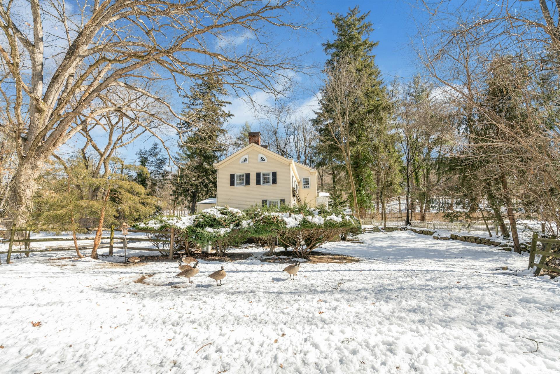 622 East Saddle River Road 