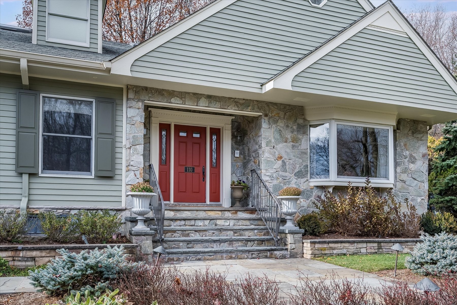 110 South Mountain Avenue 