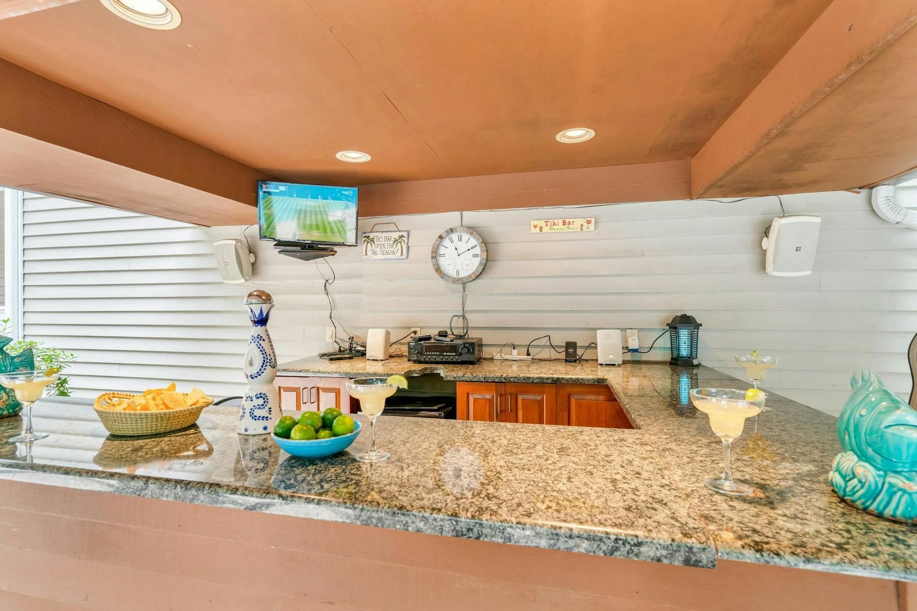 1 Spruce Hollow Road 