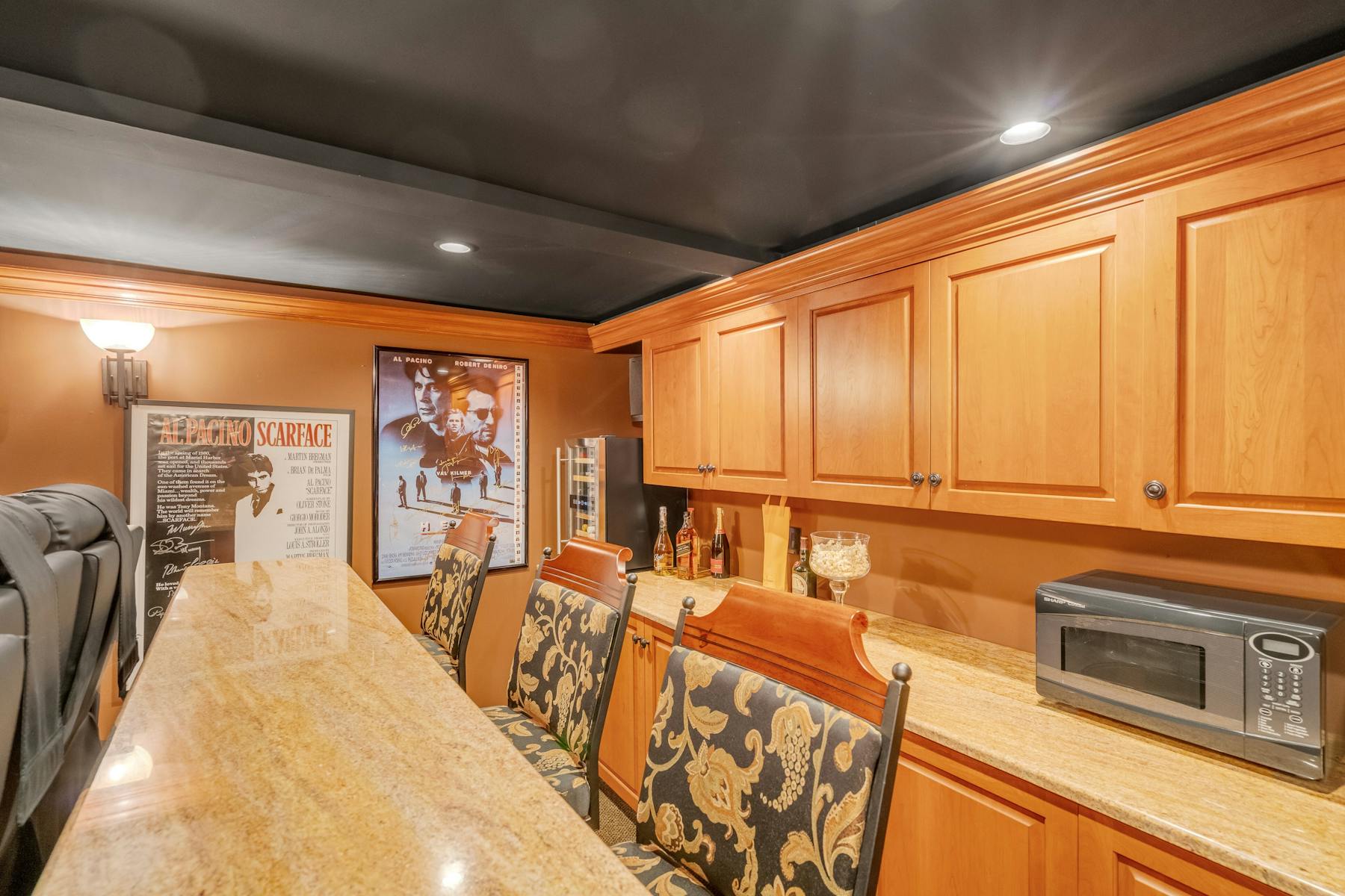 1 Spruce Hollow Road 