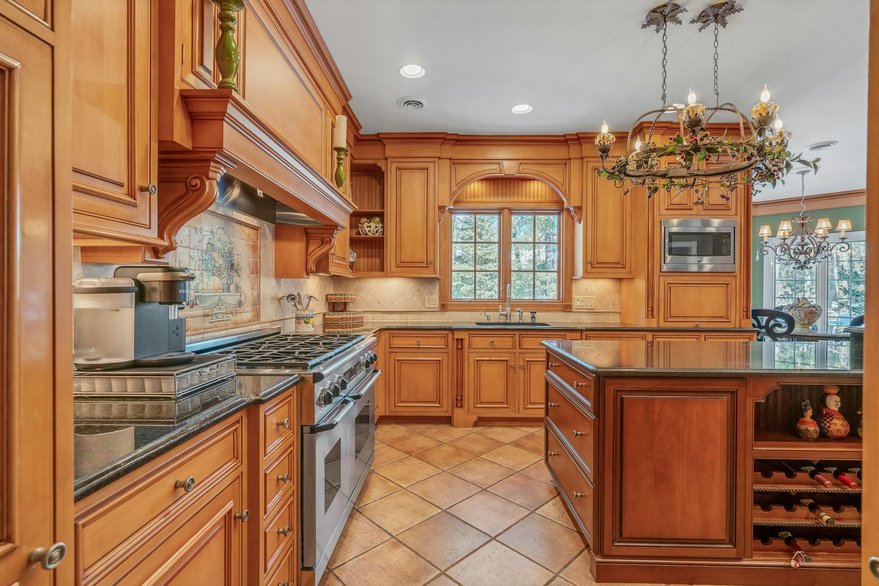 1 Spruce Hollow Road 