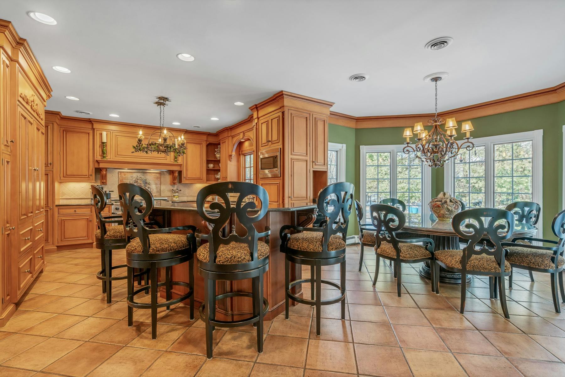 1 Spruce Hollow Road 